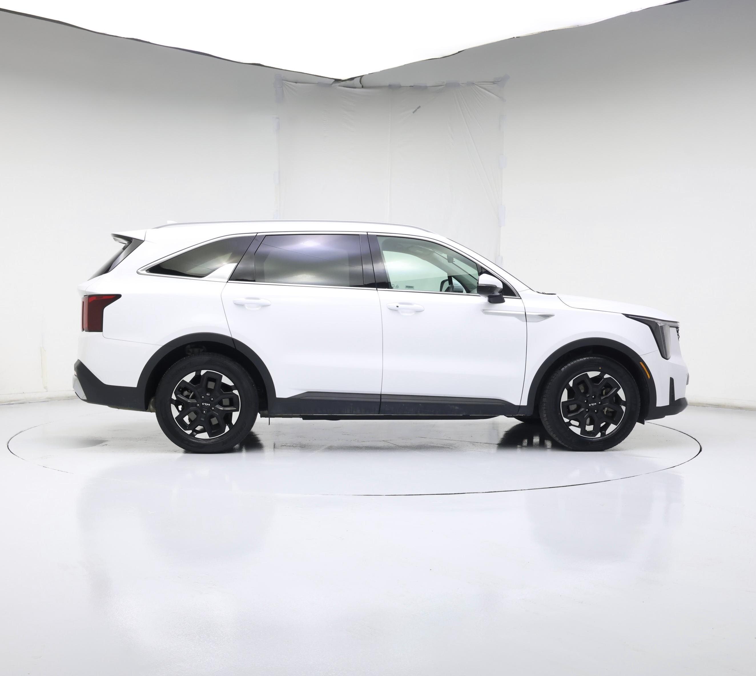 Thumbnail: 2024 Kia Sorento - 7