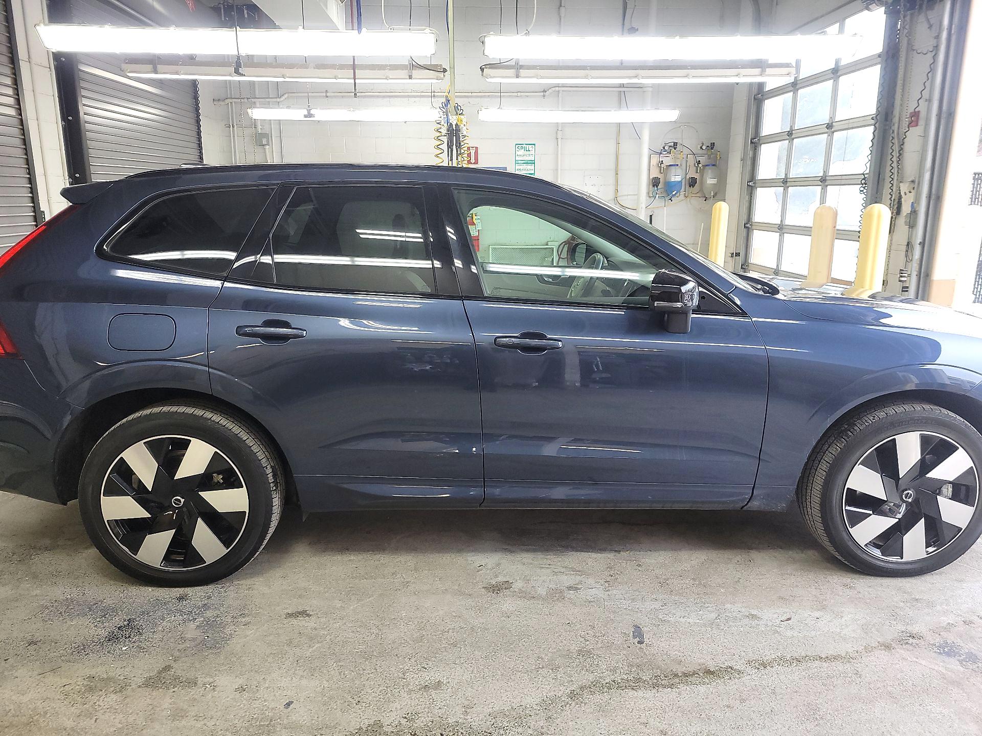 Thumbnail: 2024 Volvo XC60 - 4