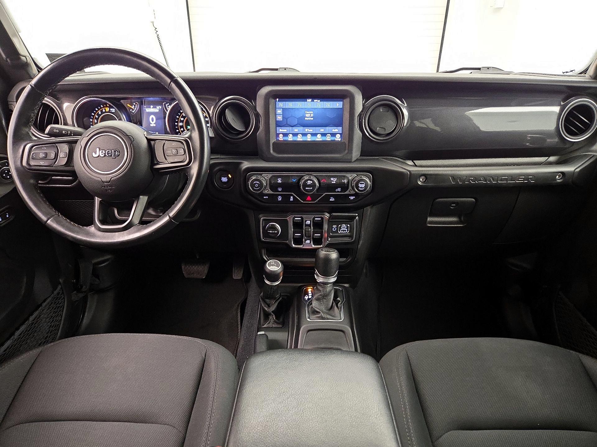 Thumbnail: 2022 Jeep Wrangler - 9