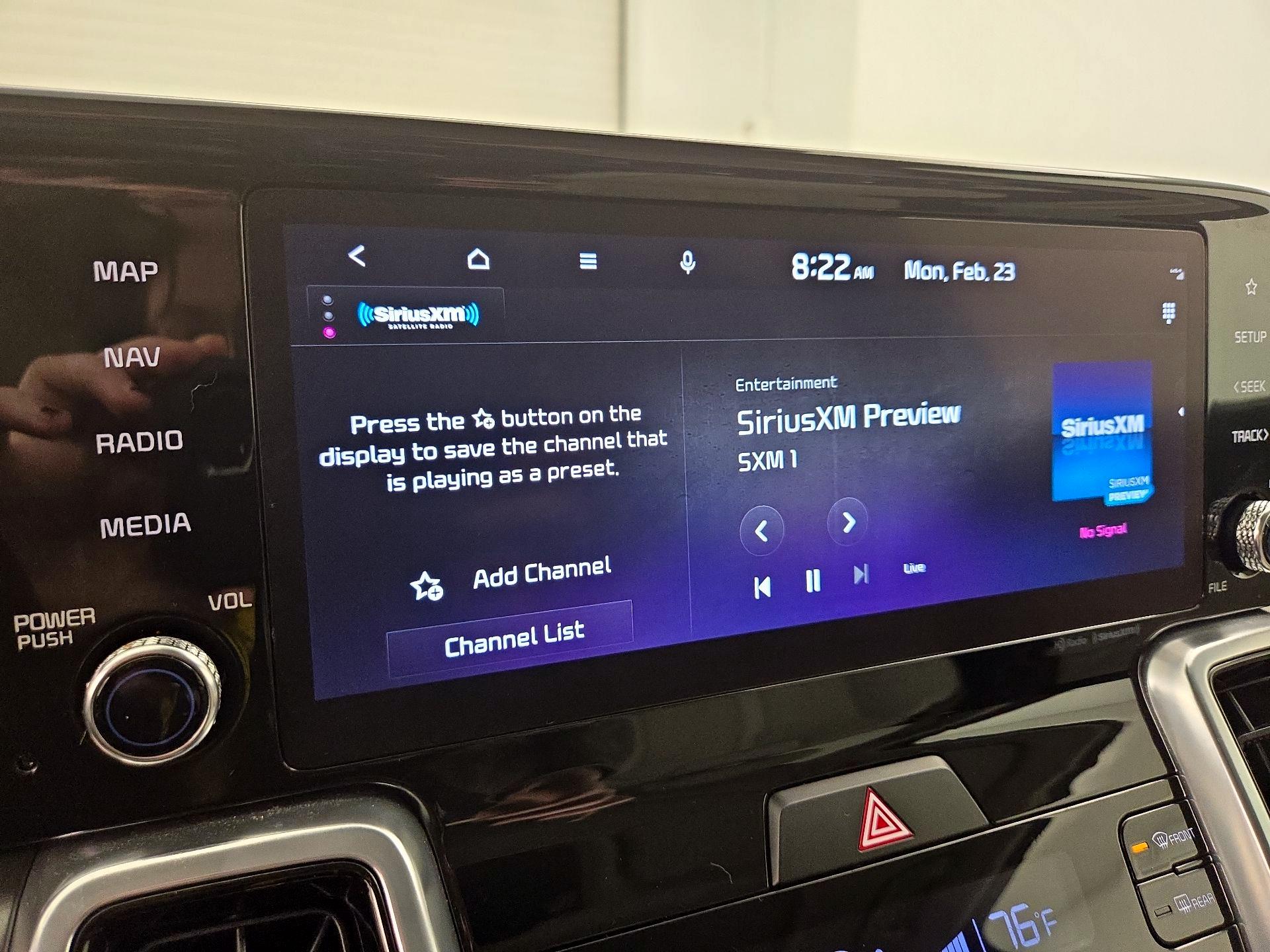 Thumbnail: 2023 Kia Sorento - 16