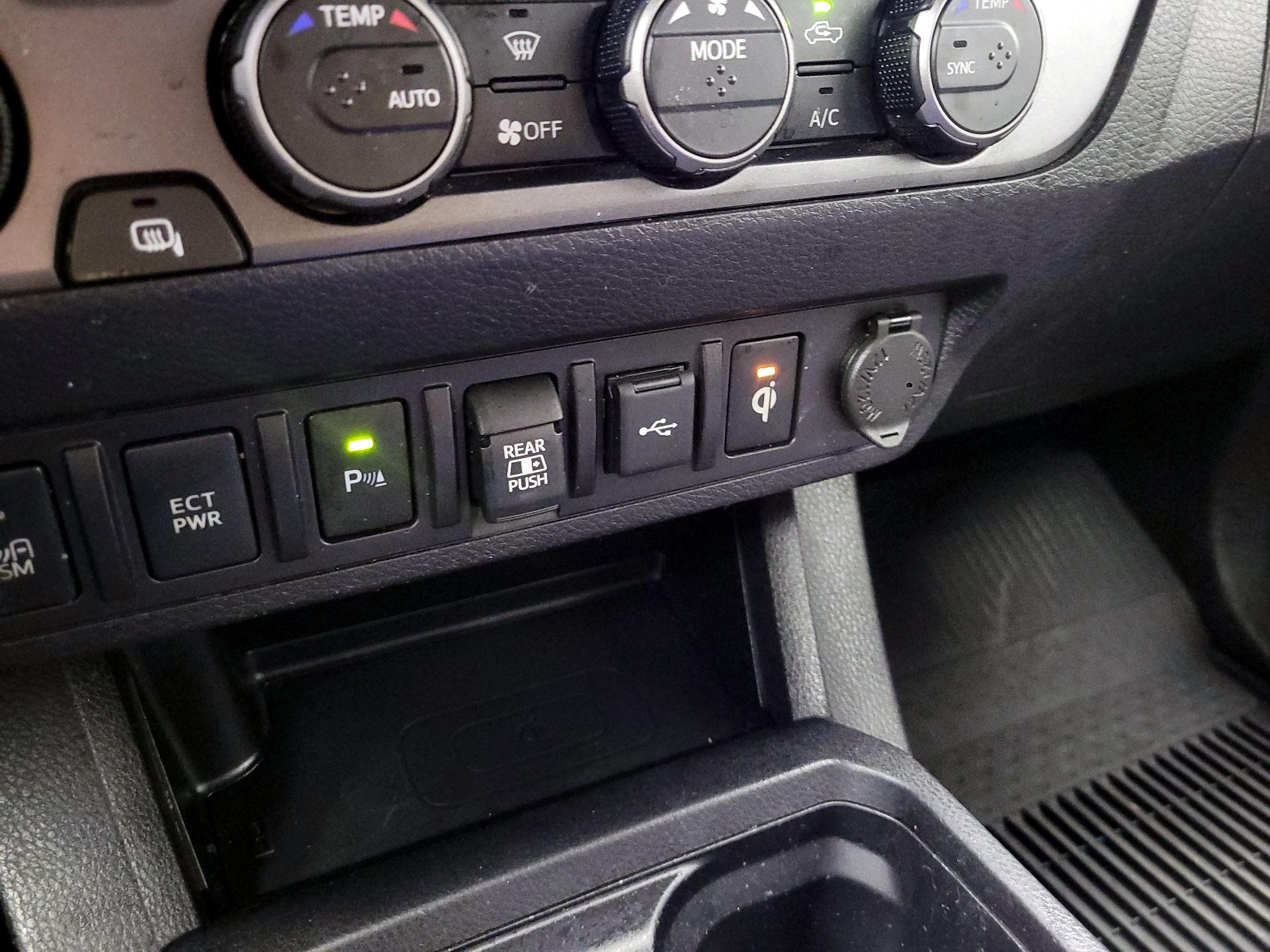 Thumbnail: 2023 Toyota Tacoma - 17