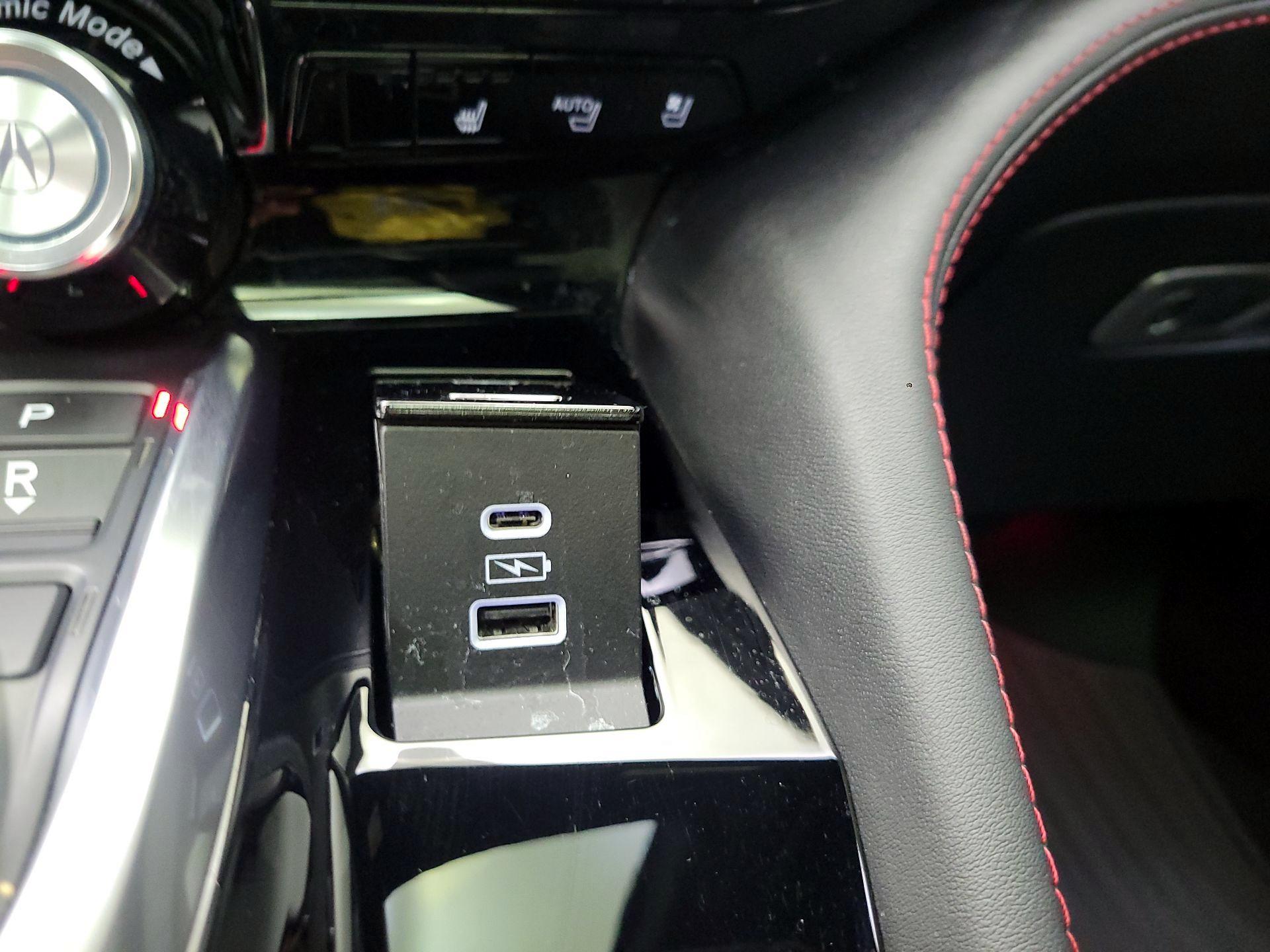 Thumbnail: 2023 Acura MDX - 16