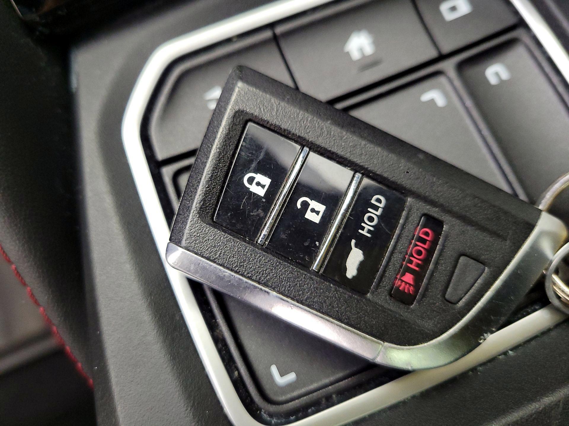 Thumbnail: 2023 Acura MDX - 20