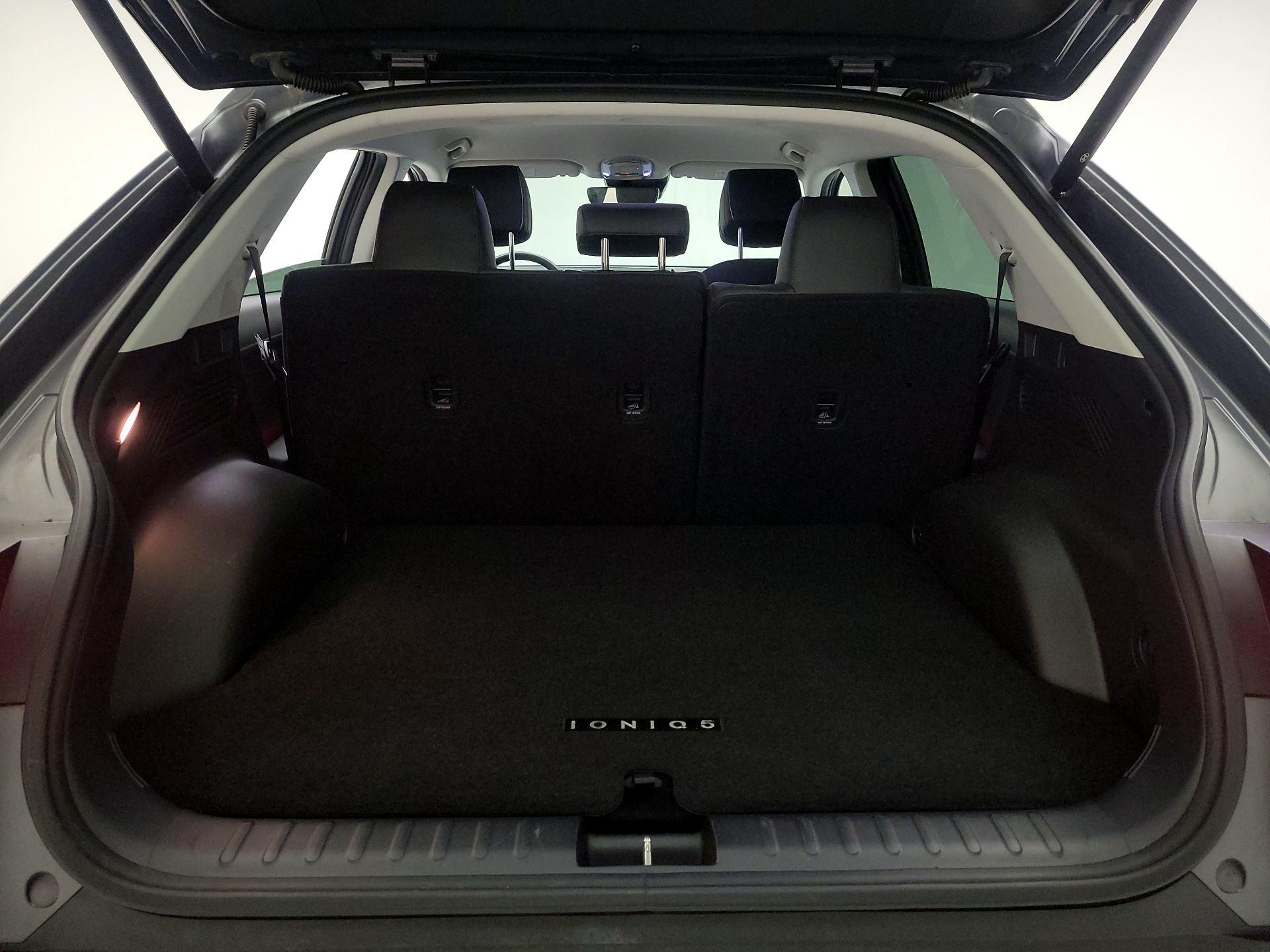 Thumbnail: 2023 Hyundai Ioniq 5 - 19