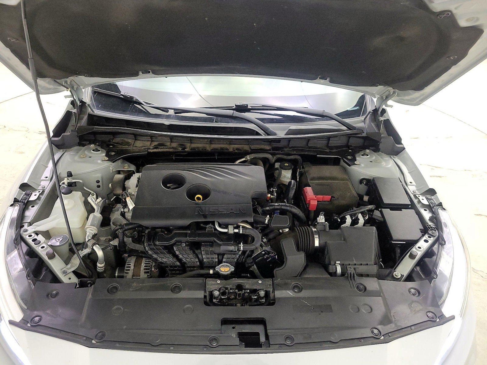 2020 Nissan Altima SR - Photo 22