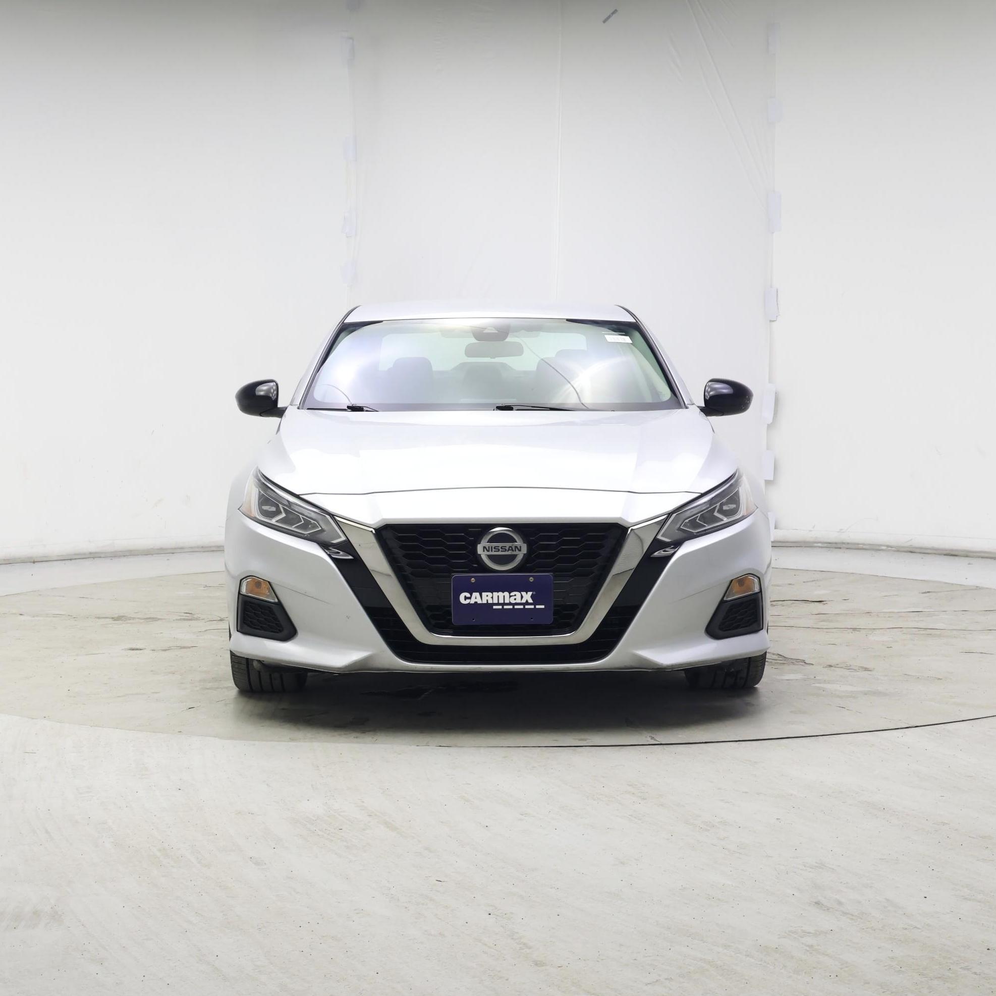 Thumbnail: 2020 Nissan Altima - 5