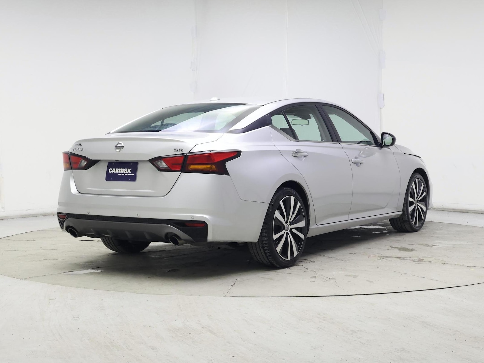2020 Nissan Altima SR - Photo 9