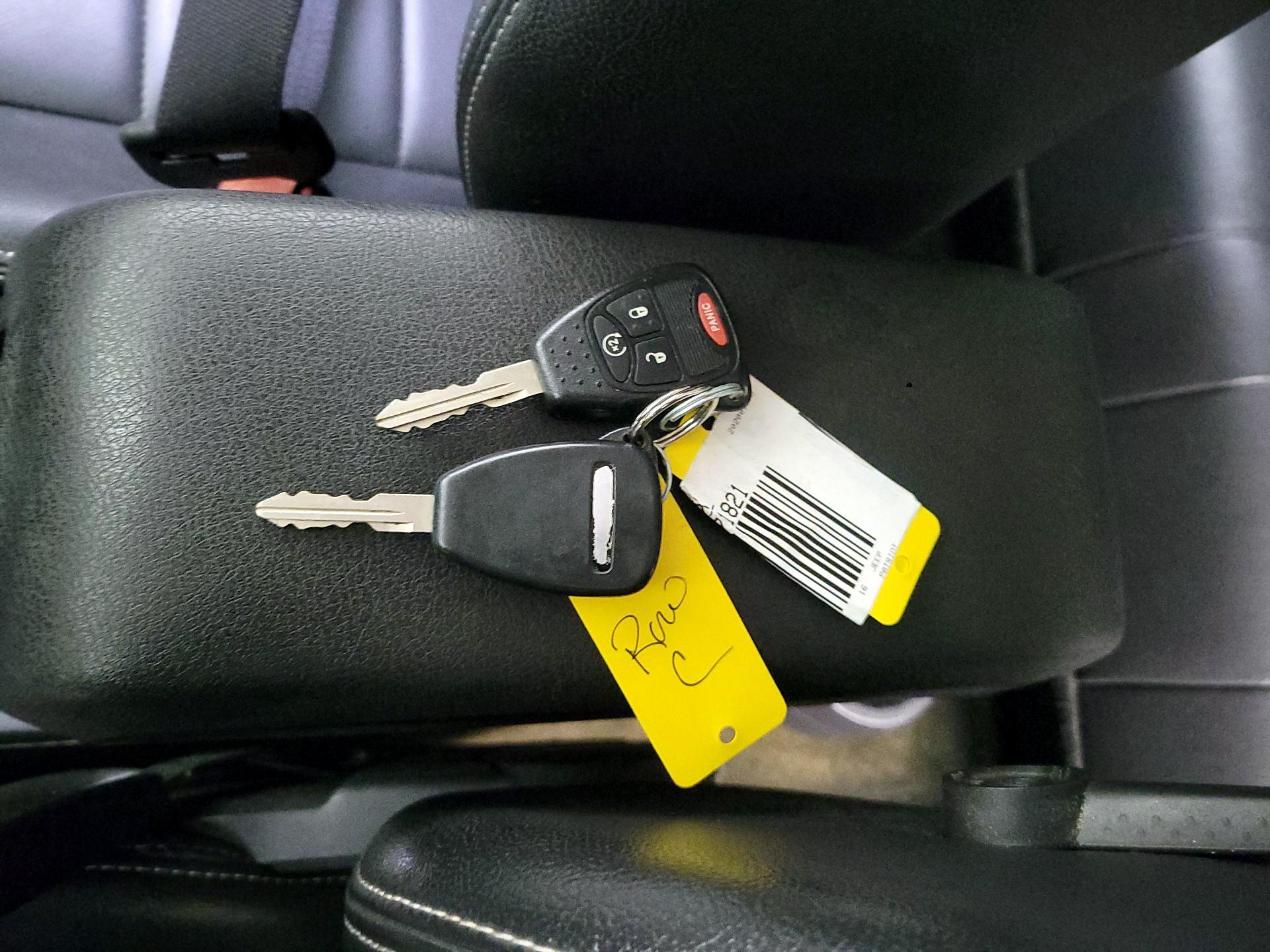 Thumbnail: 2016 Jeep Patriot - 19