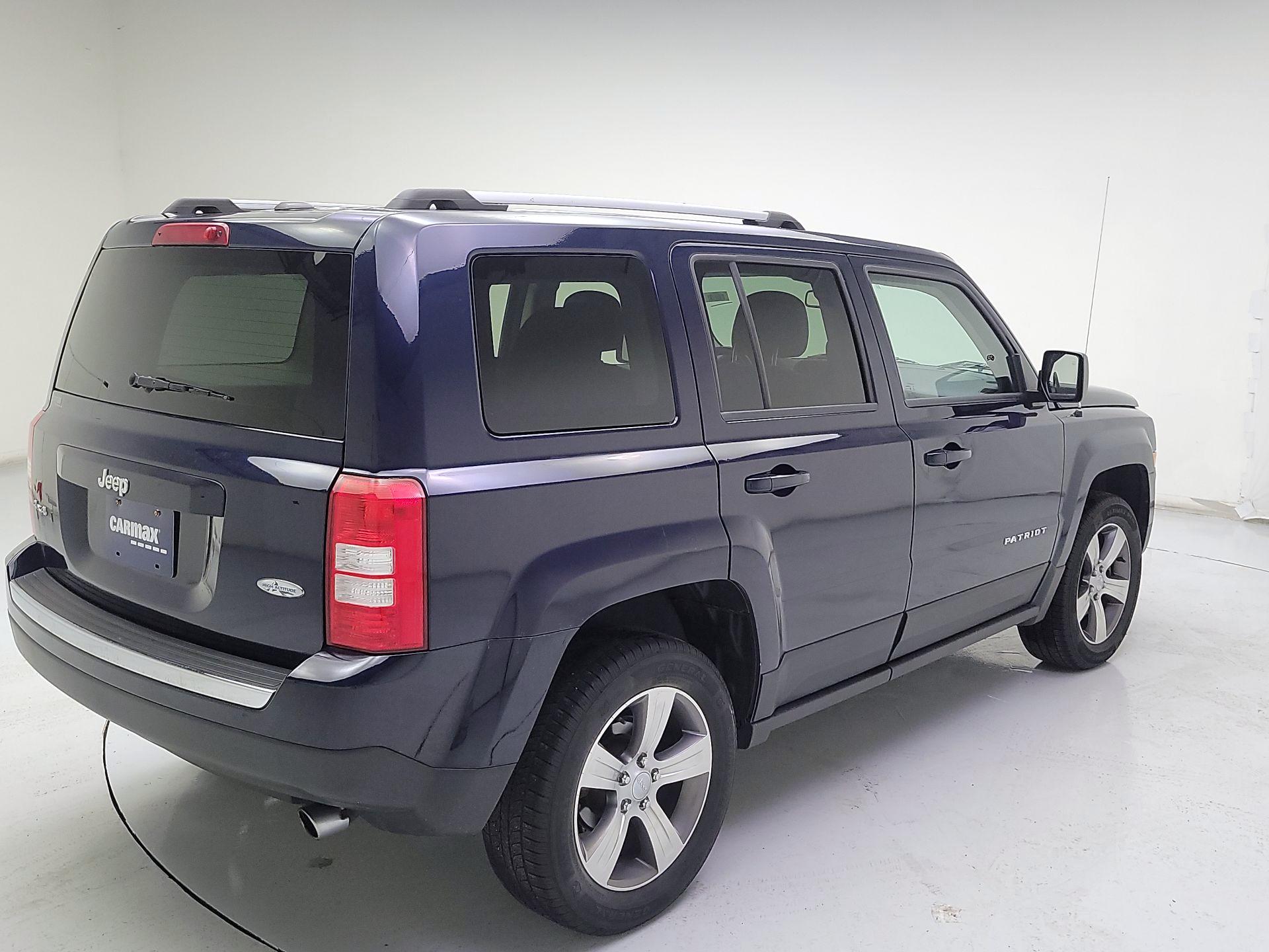 Thumbnail: 2016 Jeep Patriot - 5