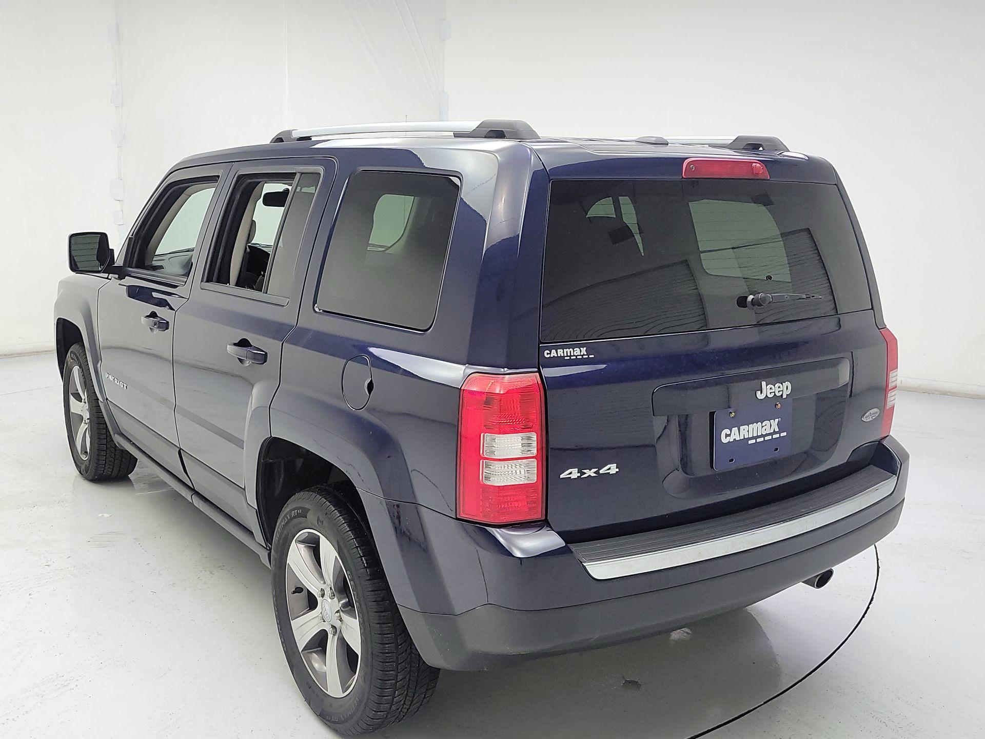 Thumbnail: 2016 Jeep Patriot - 7