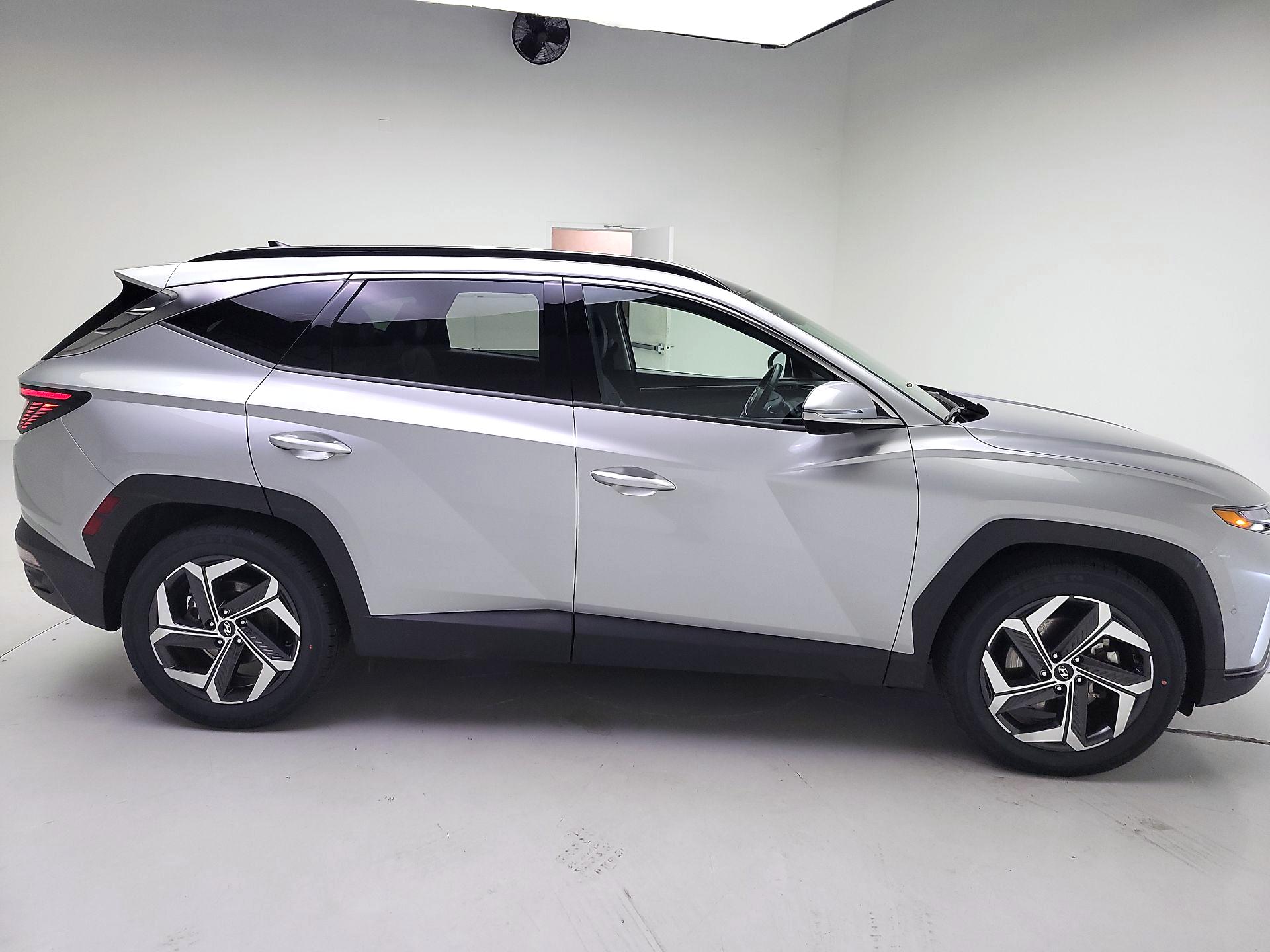 Thumbnail: 2023 Hyundai Tucson - 4