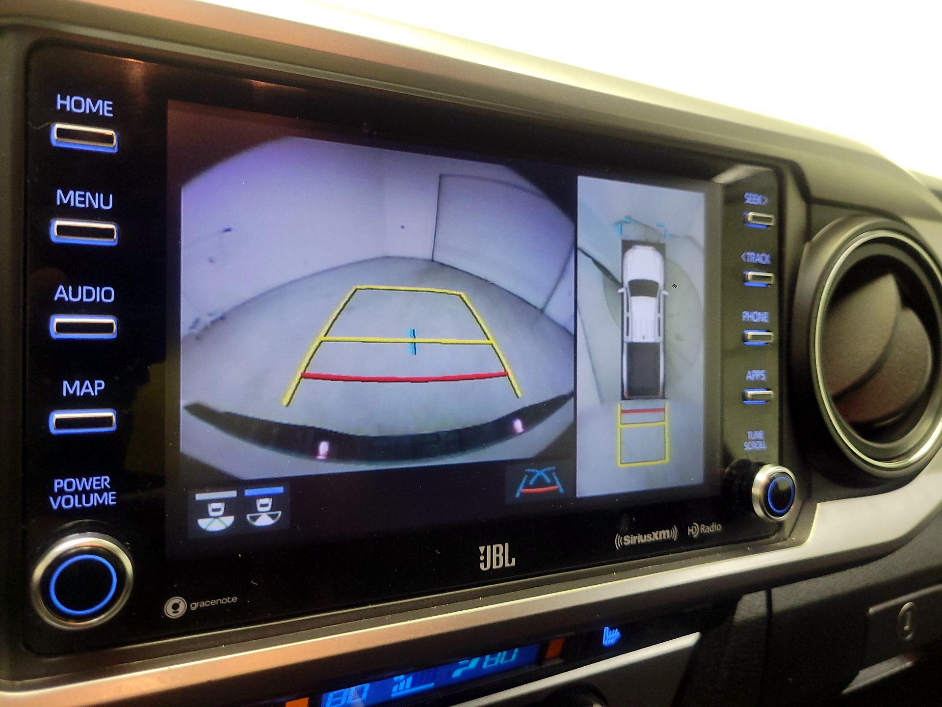 Thumbnail: 2023 Toyota Tacoma - 15