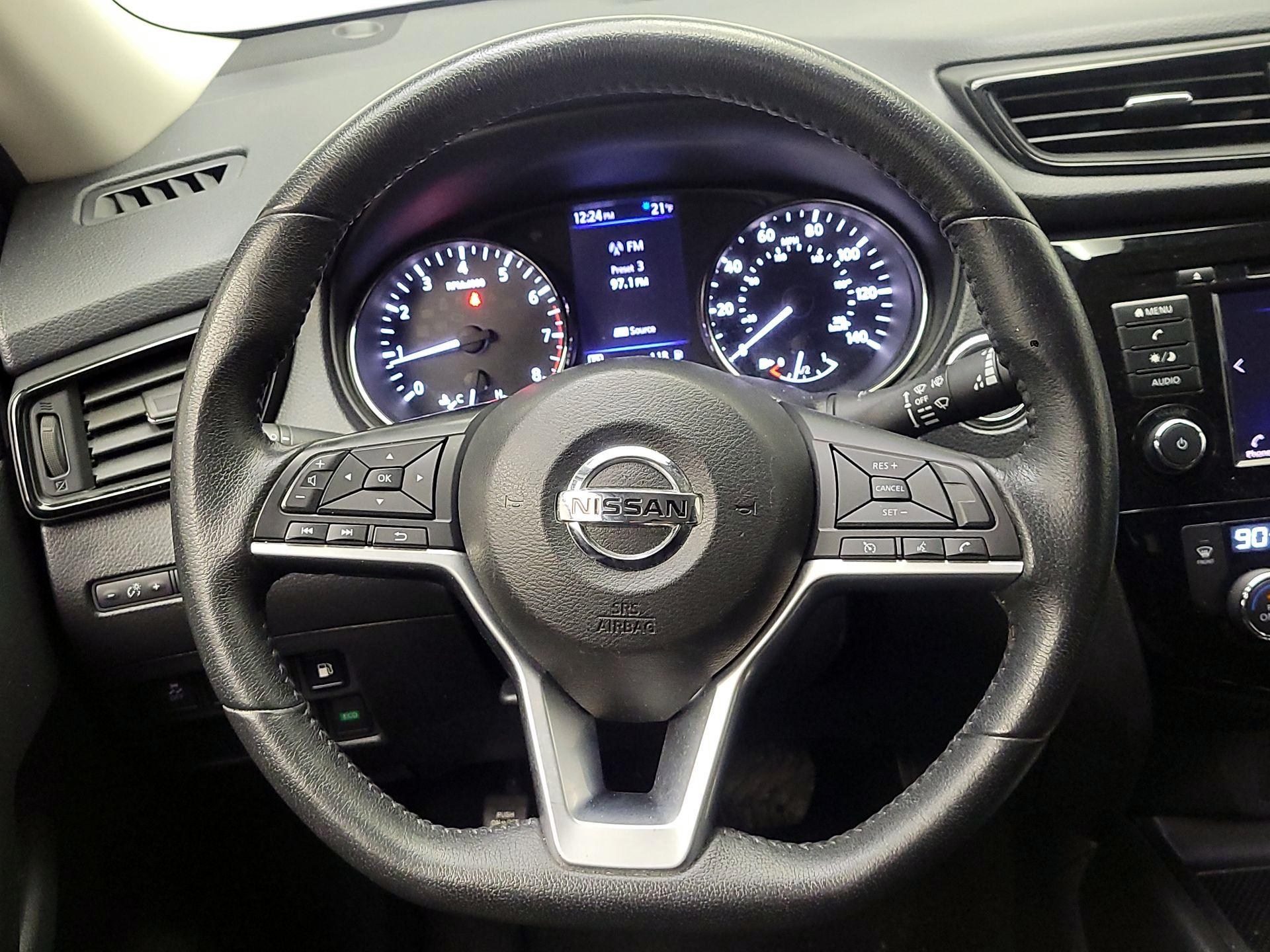 Thumbnail: 2019 Nissan Rogue - 10