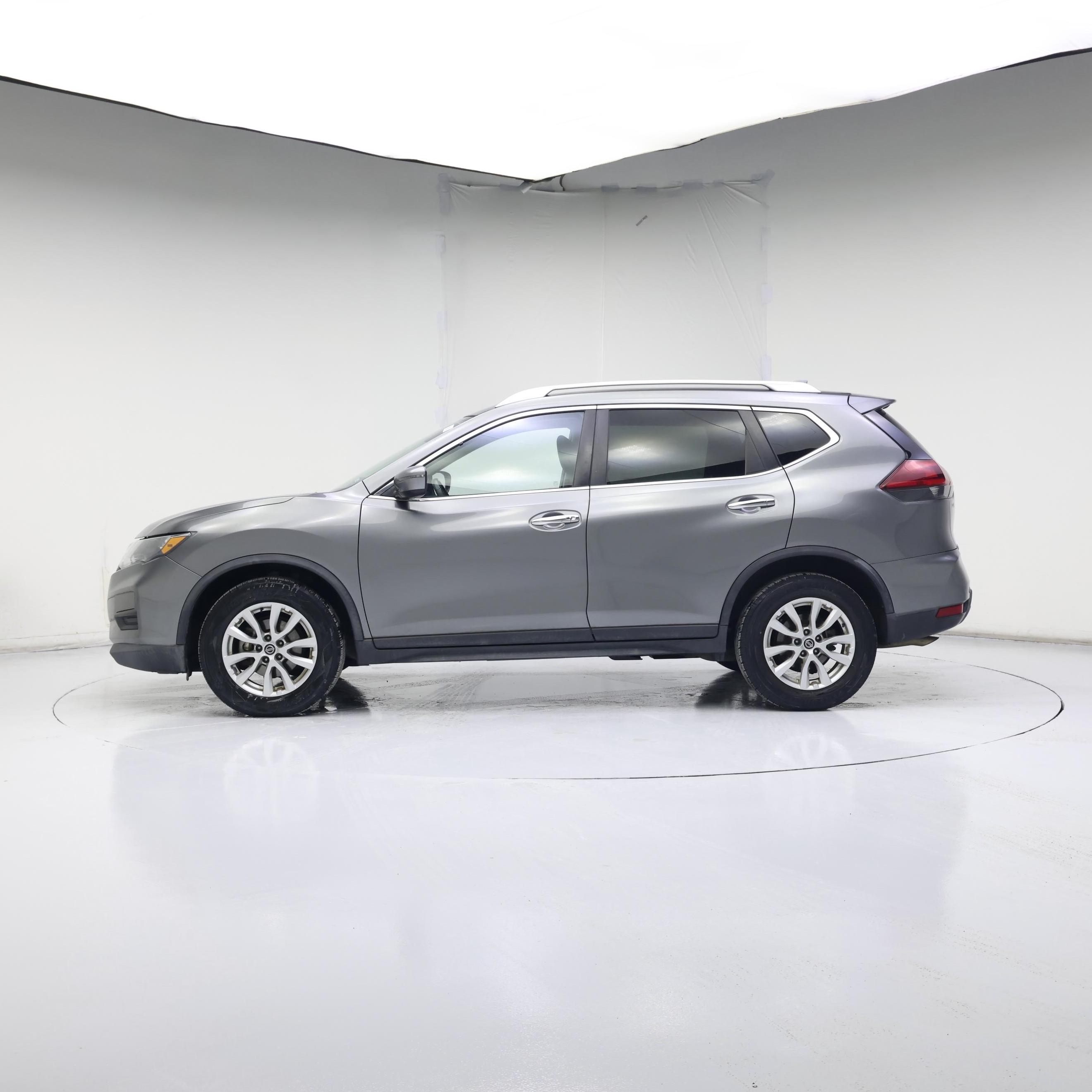 Thumbnail: 2019 Nissan Rogue - 3