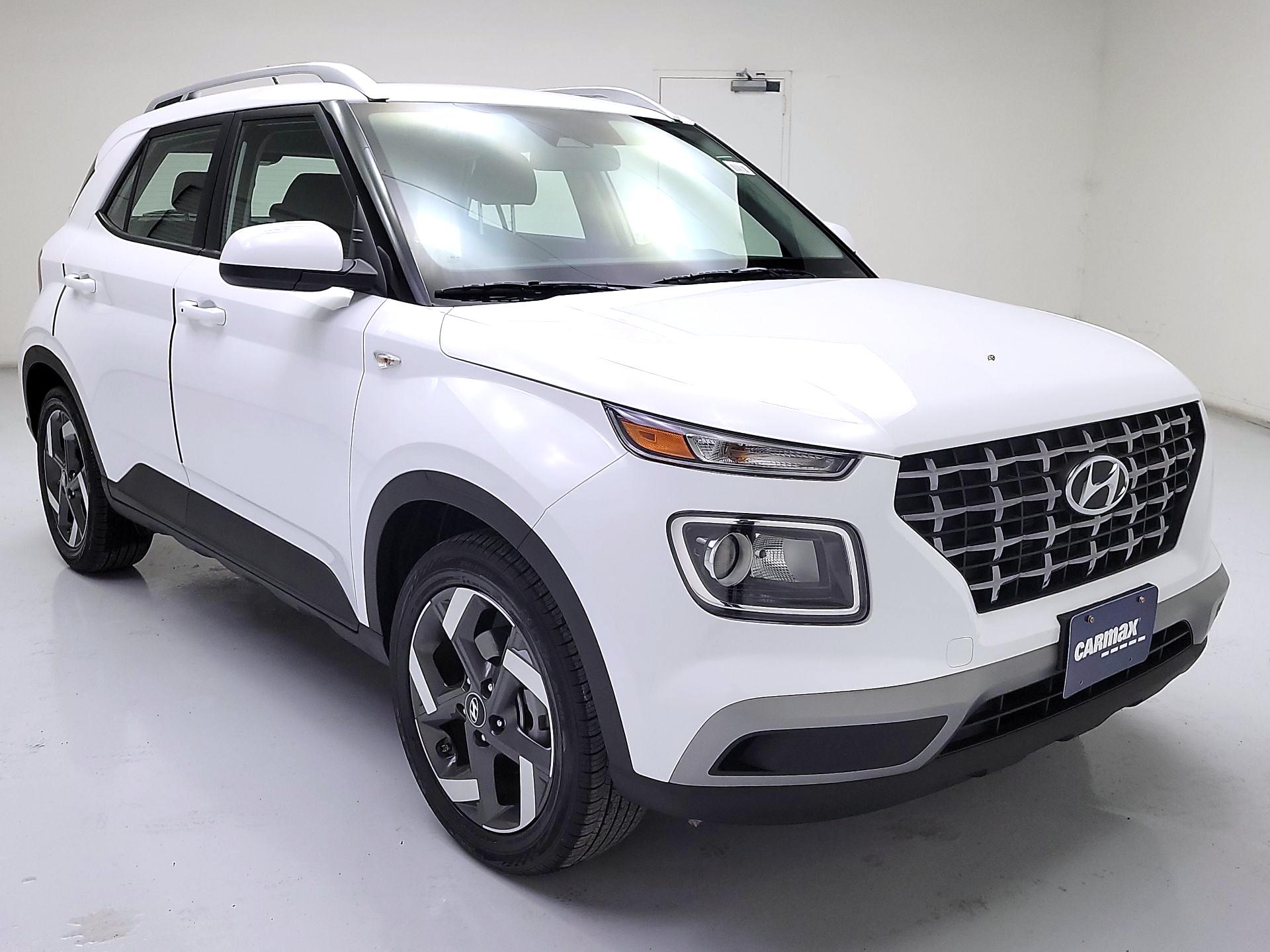 Thumbnail: 2024 Hyundai Venue - 1