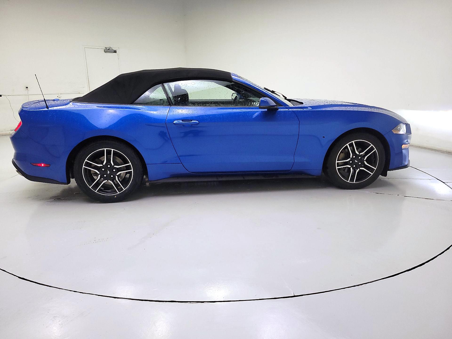 Thumbnail: 2020 Ford Mustang - 4