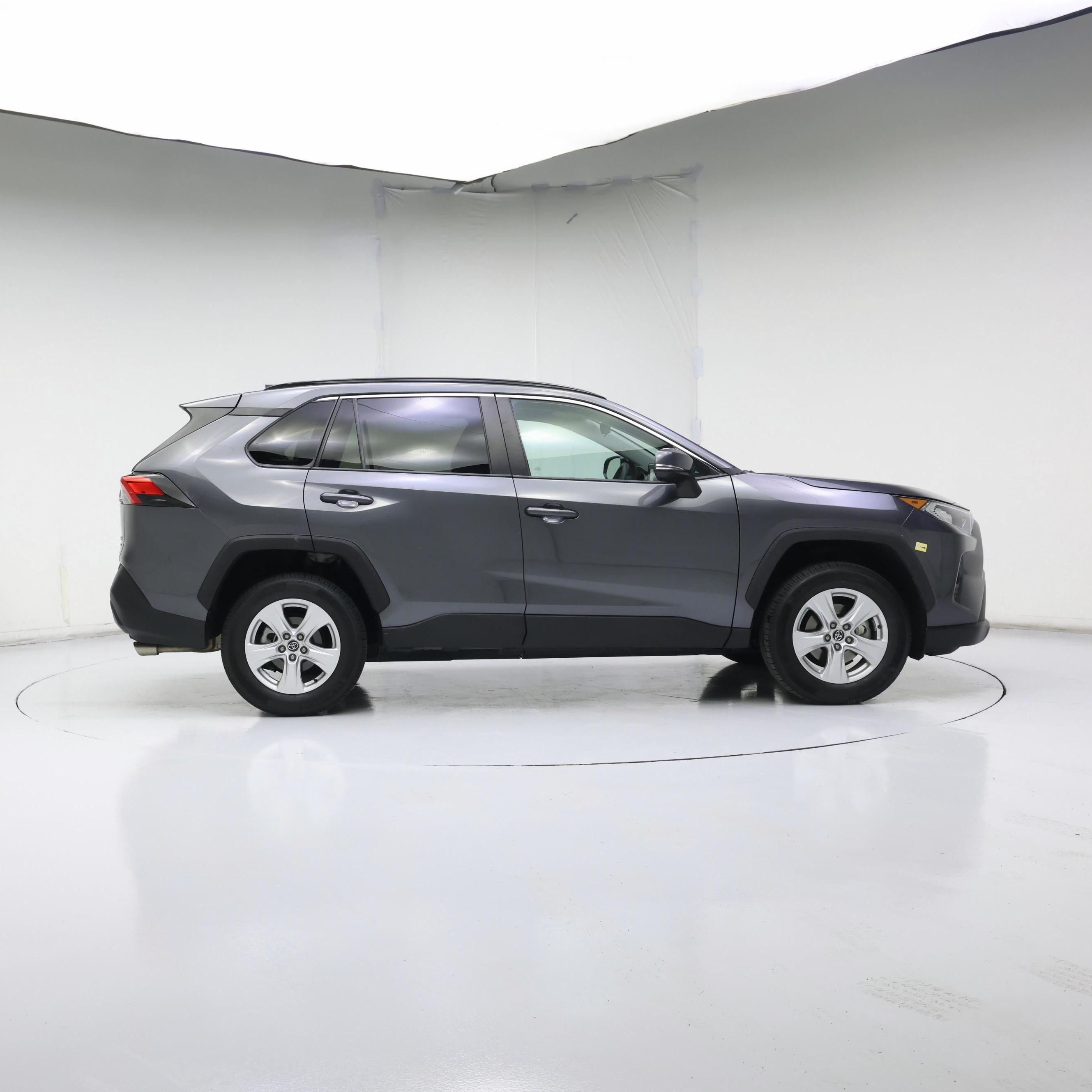 Thumbnail: 2020 Toyota RAV4 - 7