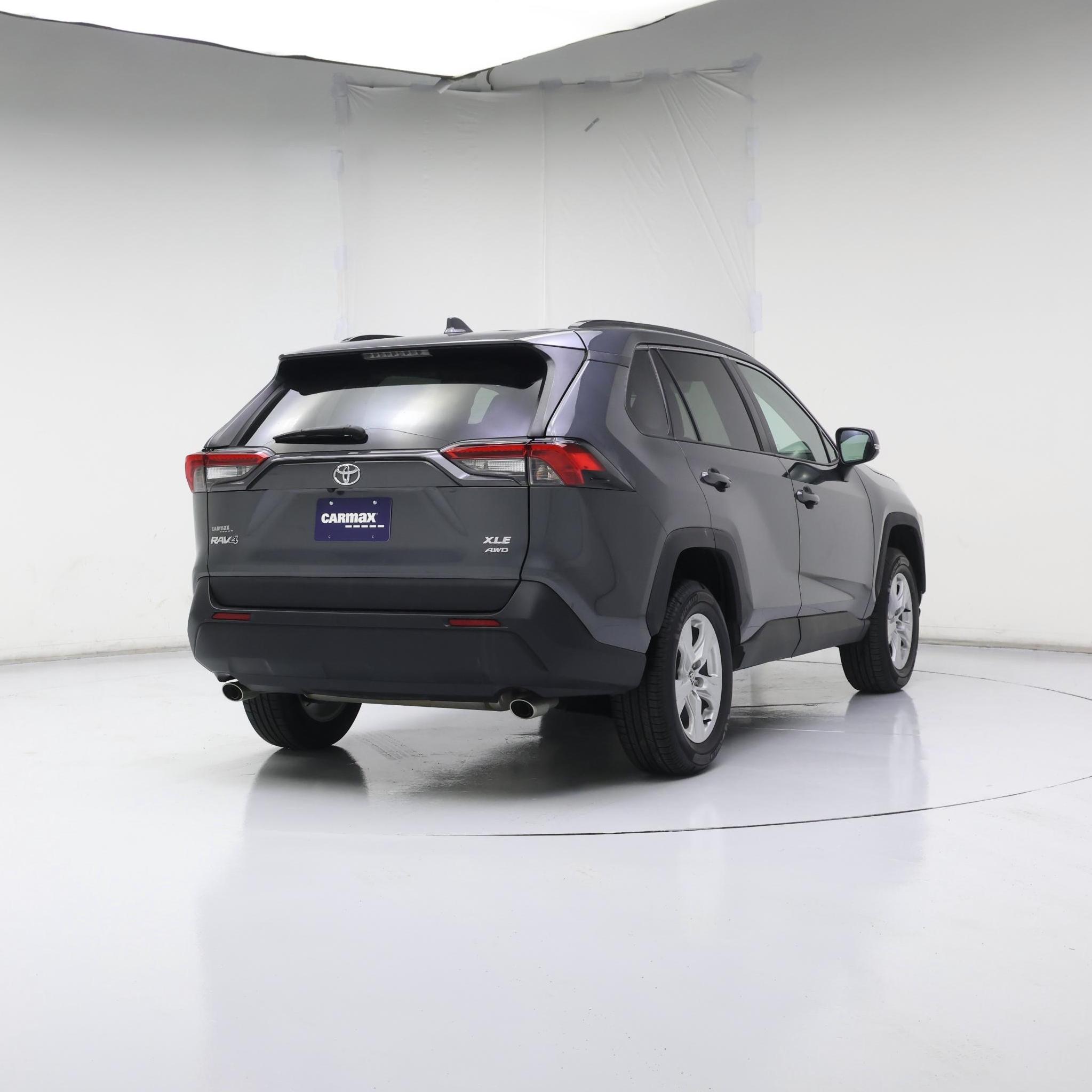 Thumbnail: 2020 Toyota RAV4 - 8