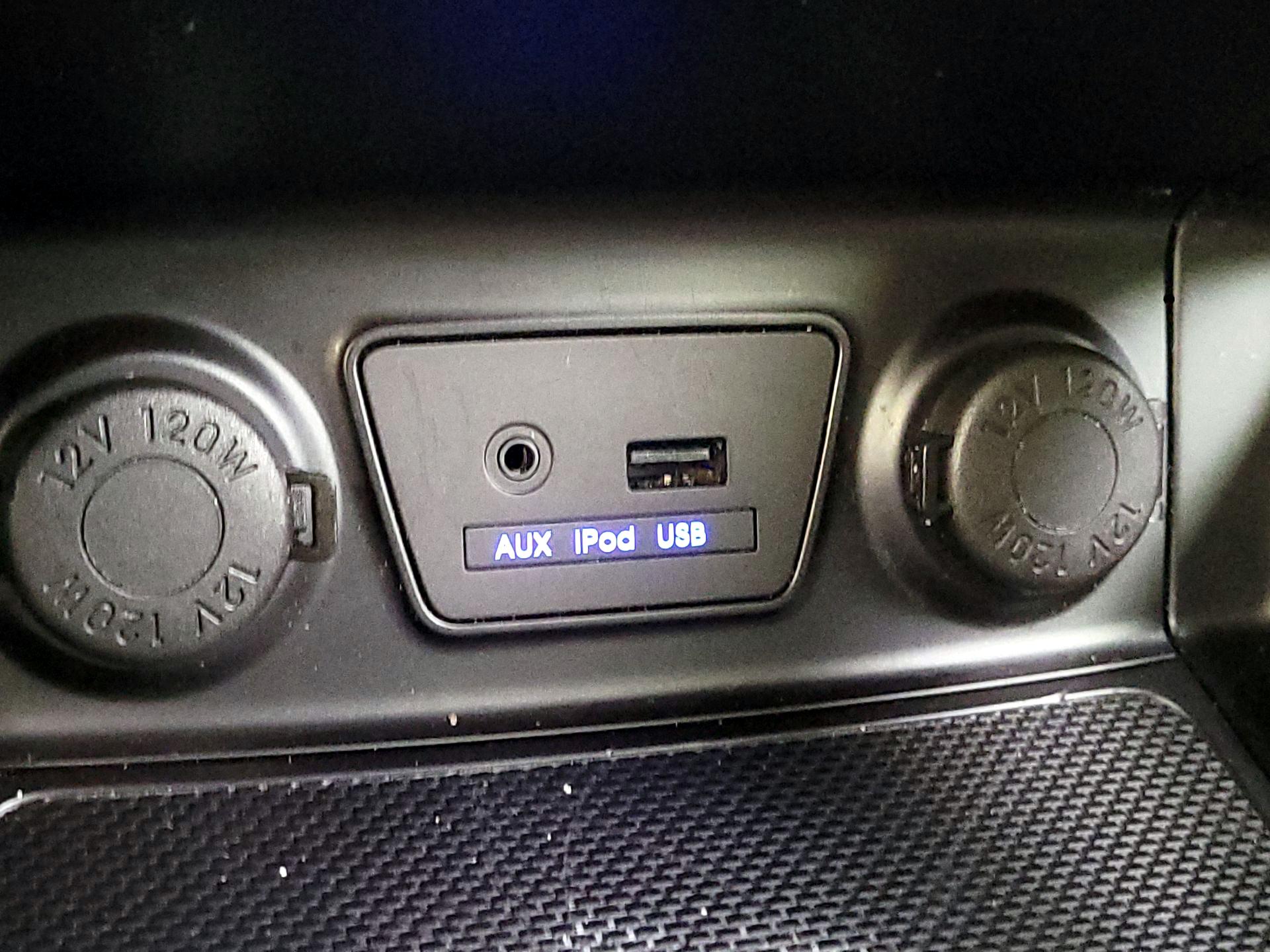 Thumbnail: 2014 Hyundai Tucson - 16