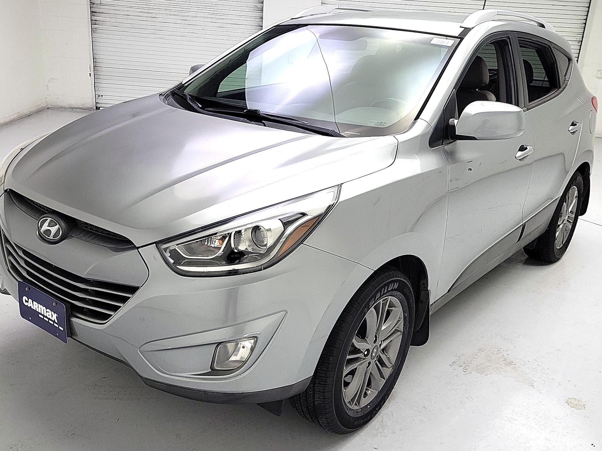 Thumbnail: 2014 Hyundai Tucson - 3