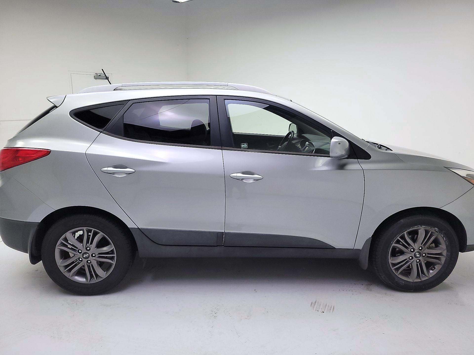 Thumbnail: 2014 Hyundai Tucson - 4