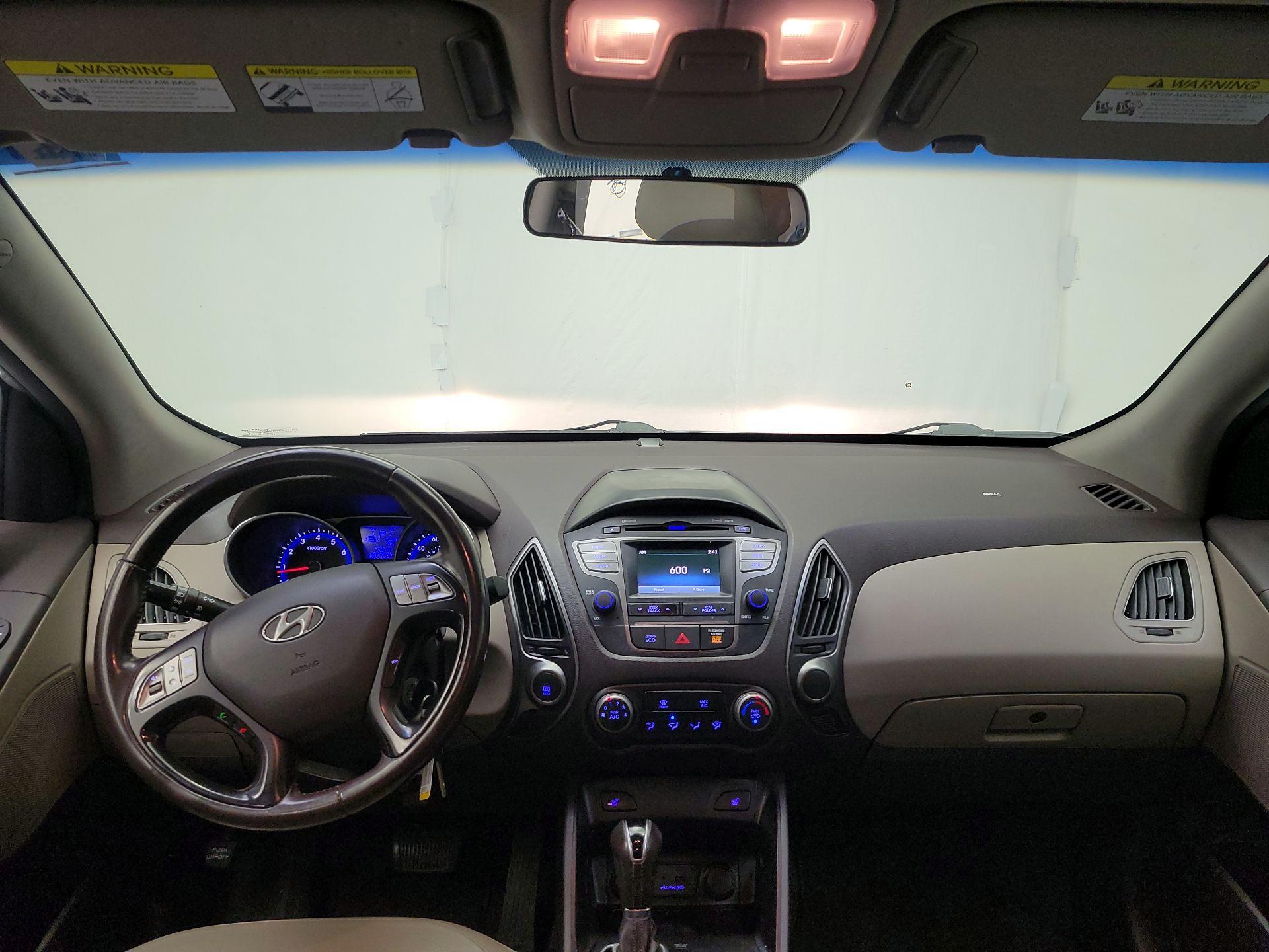 Thumbnail: 2014 Hyundai Tucson - 8