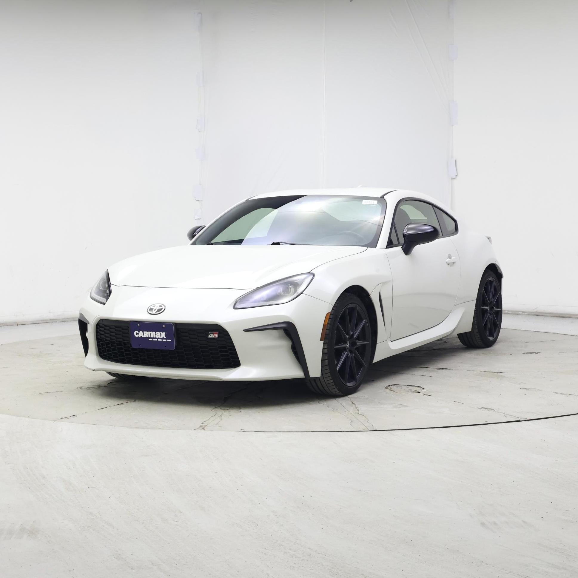 Thumbnail: 2023 Toyota GR86 - 4