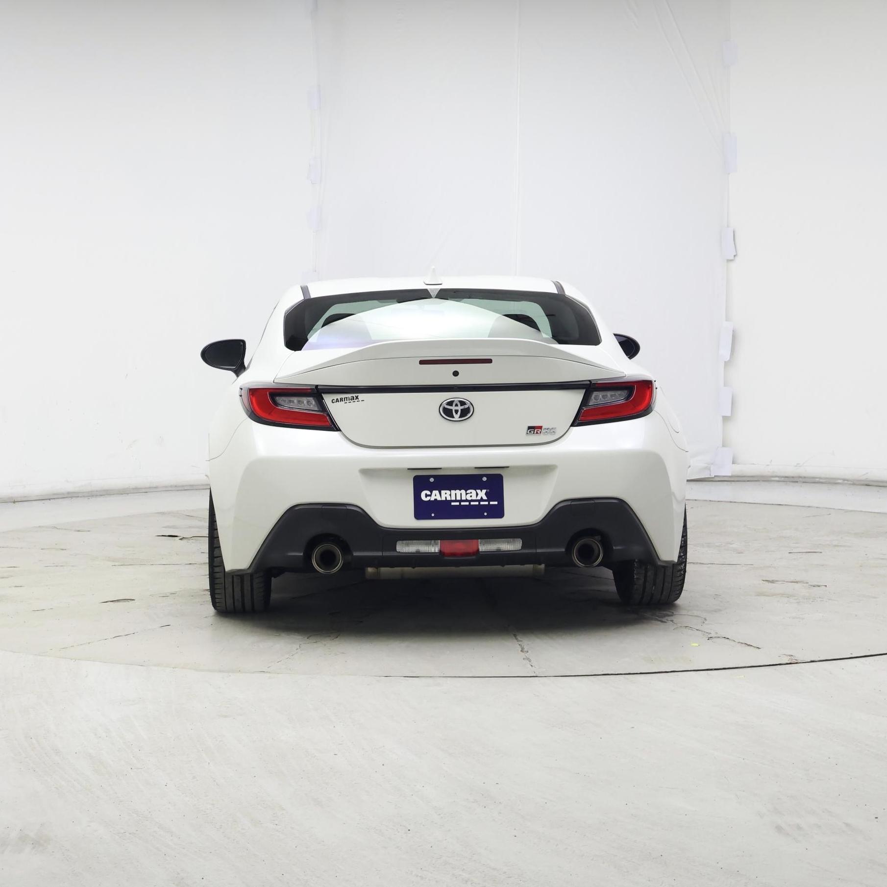 Thumbnail: 2023 Toyota GR86 - 6