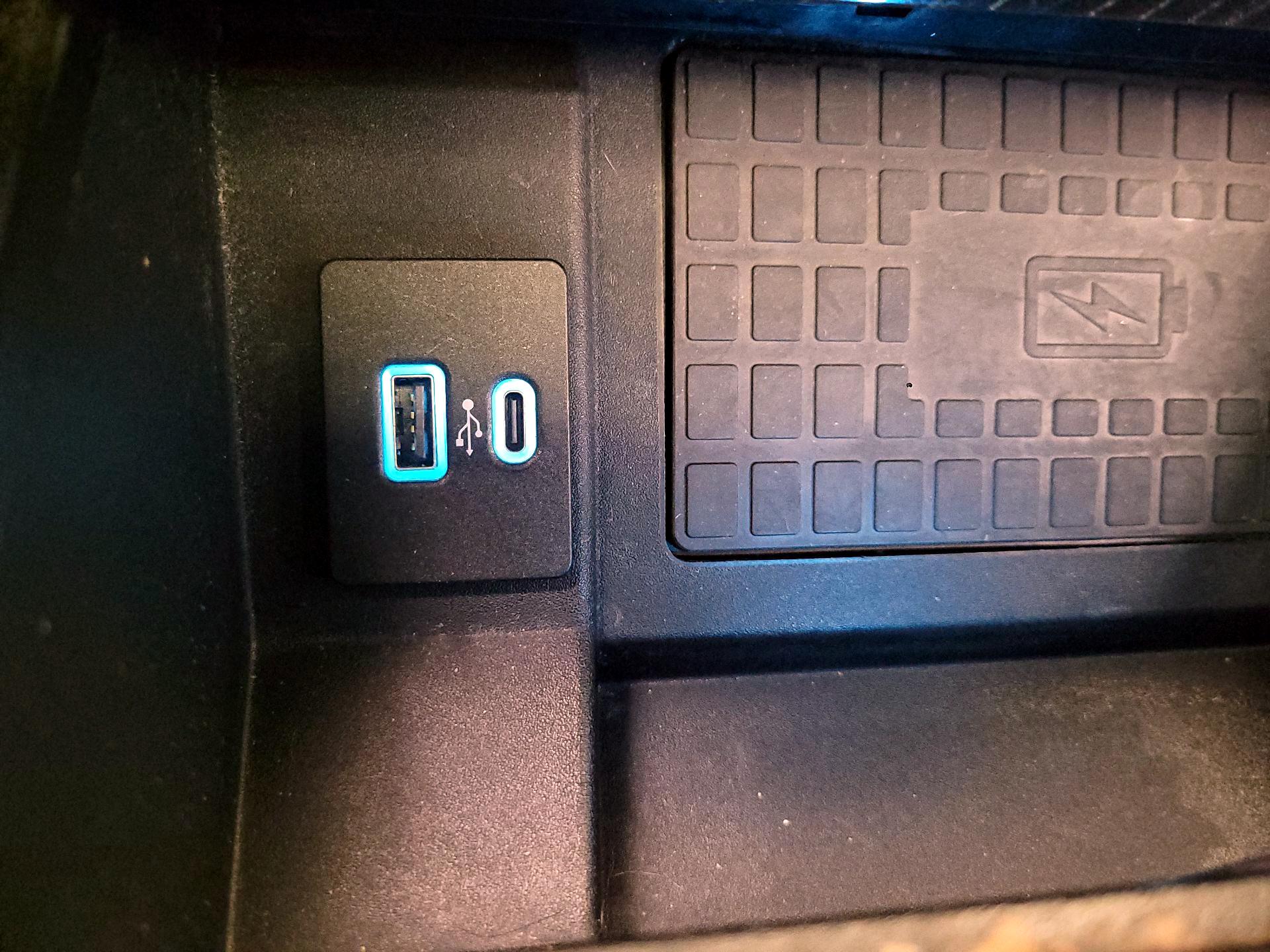 Thumbnail: 2022 Ford F-250 - 17