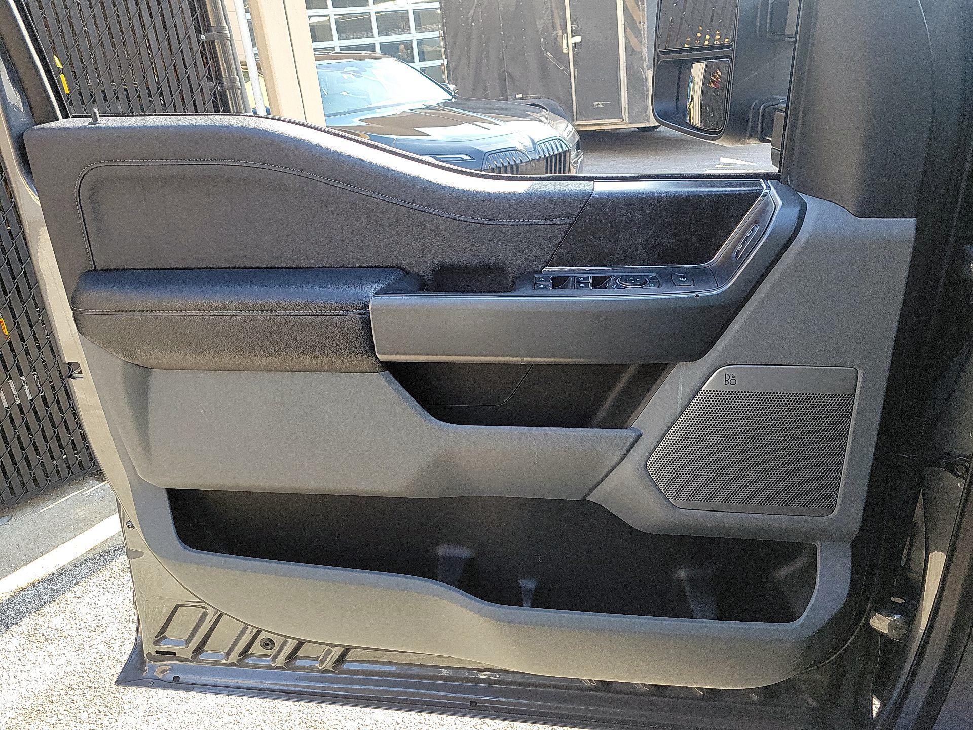 Thumbnail: 2023 Ford F-250 - 10