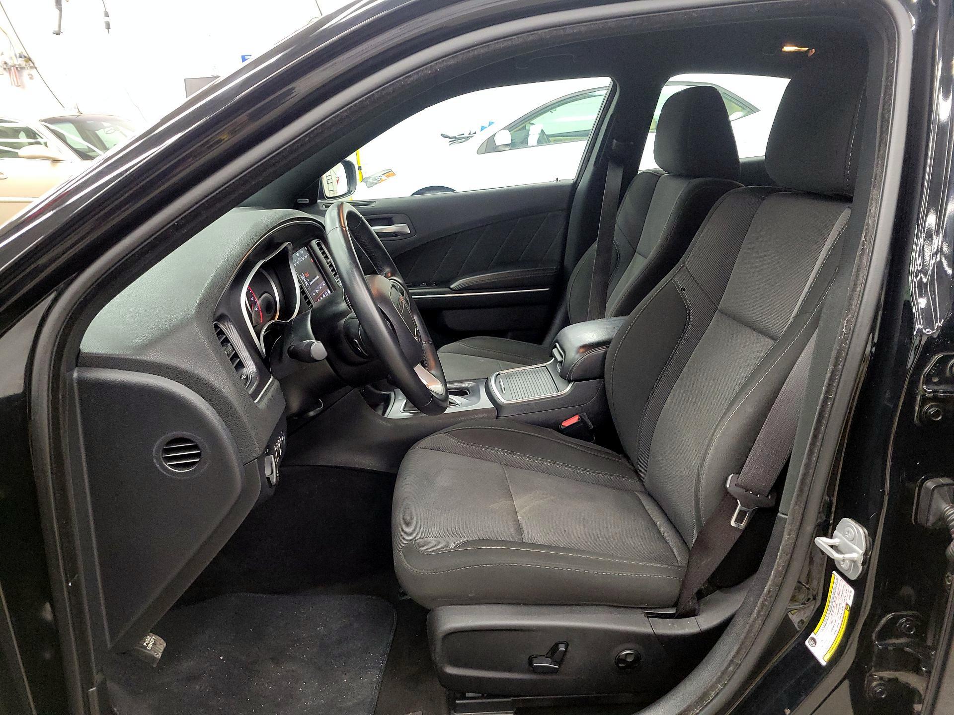 Thumbnail: 2018 Dodge Charger - 9