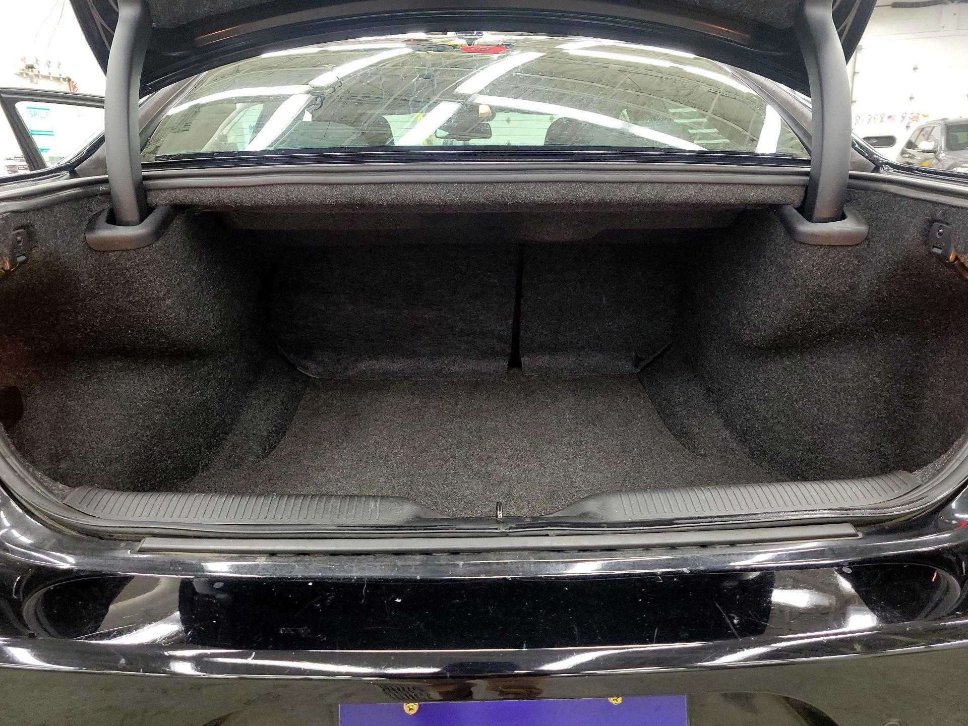 Thumbnail: 2018 Dodge Charger - 18