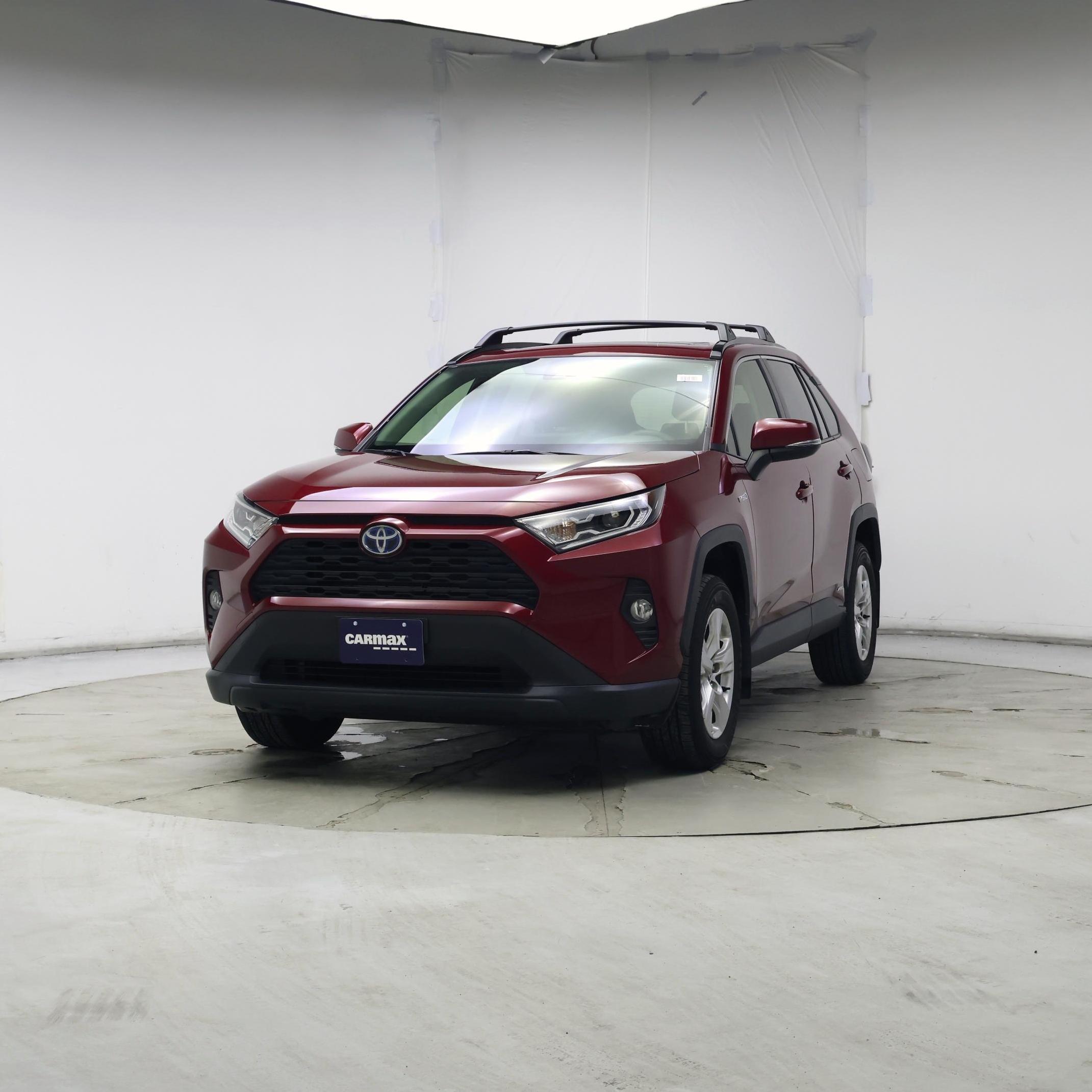 Thumbnail: 2021 Toyota RAV4 - 4