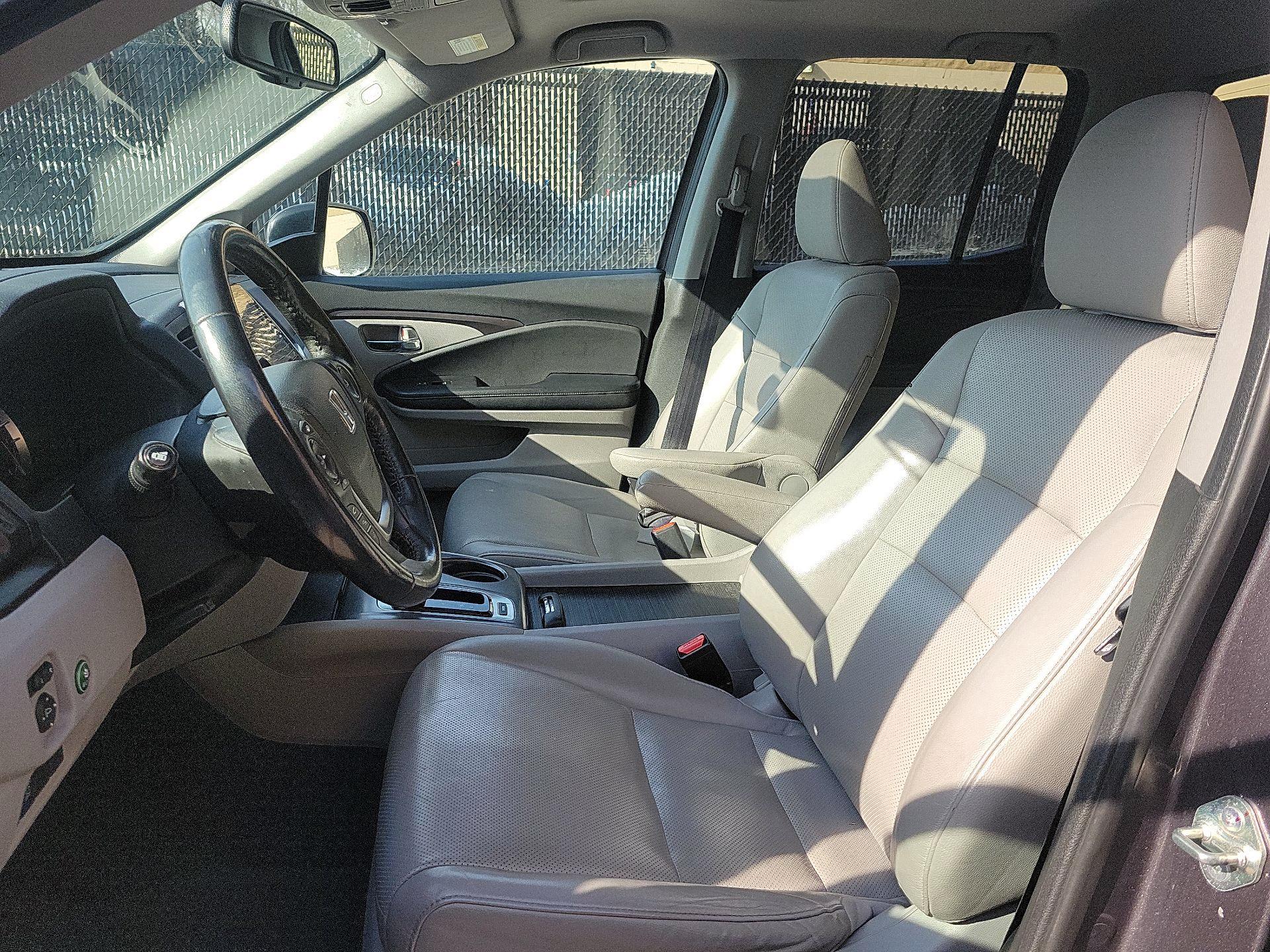 Thumbnail: 2019 Honda Ridgeline - 9