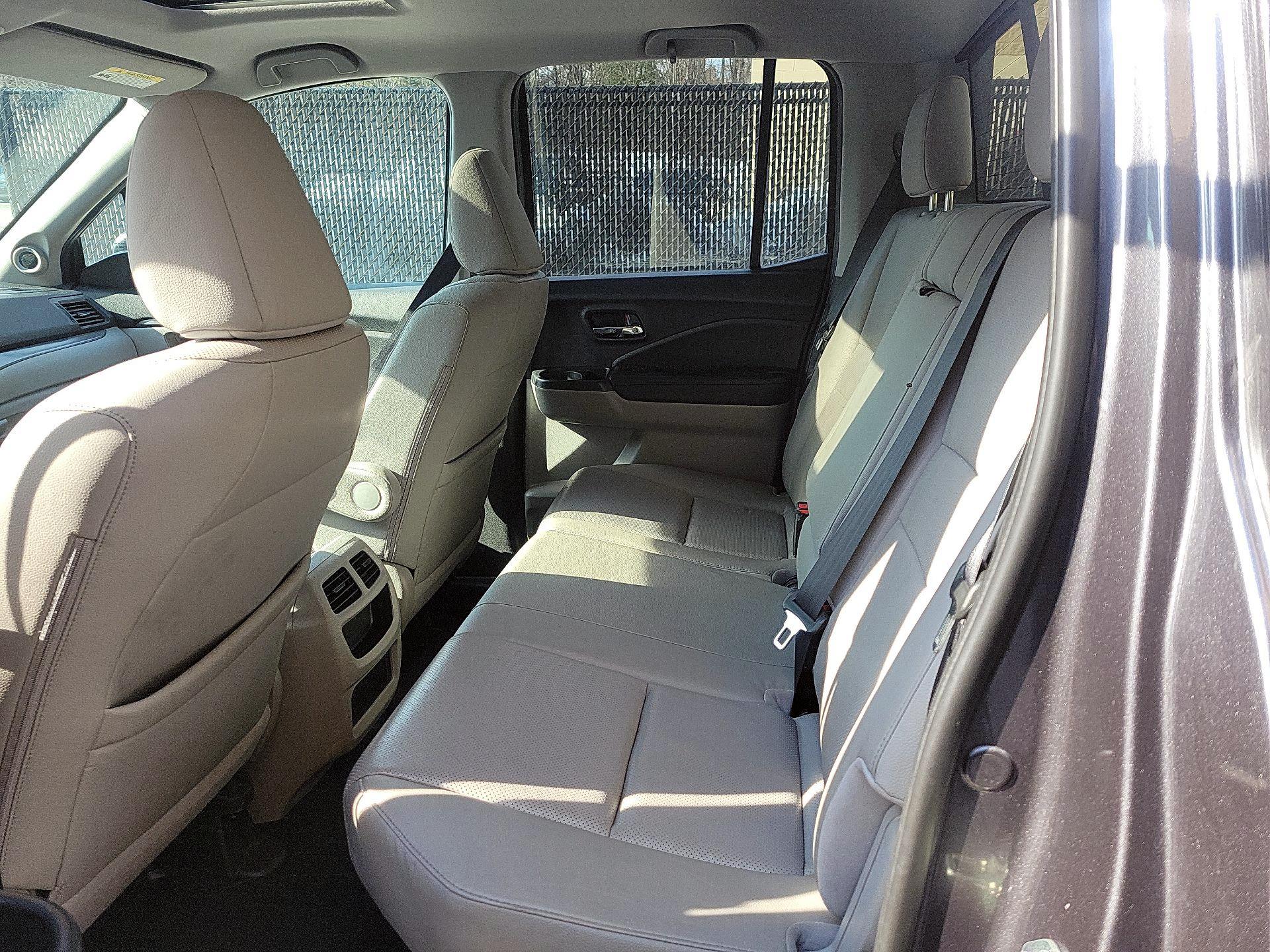 Thumbnail: 2019 Honda Ridgeline - 19