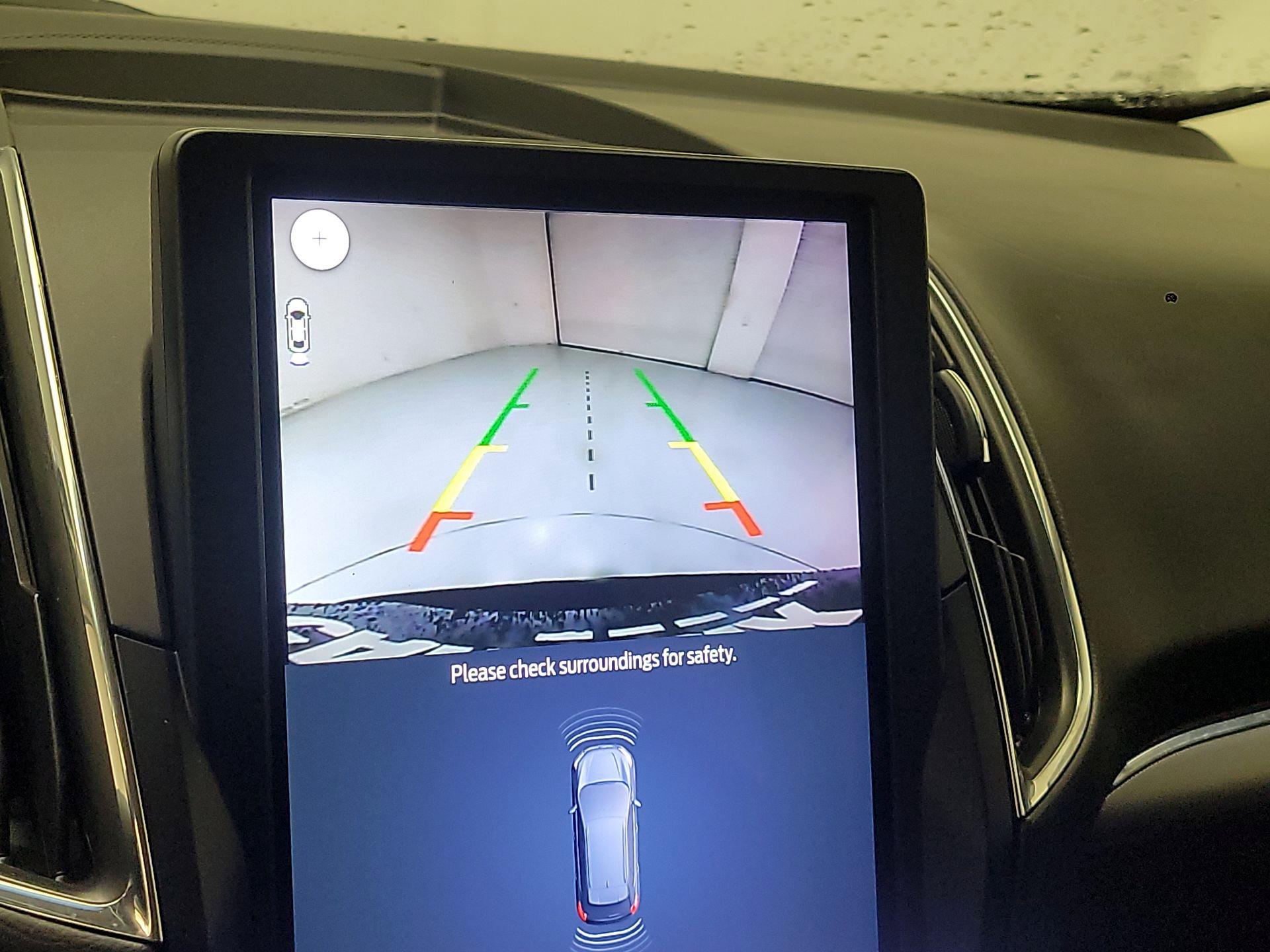 Thumbnail: 2022 Ford Edge - 13