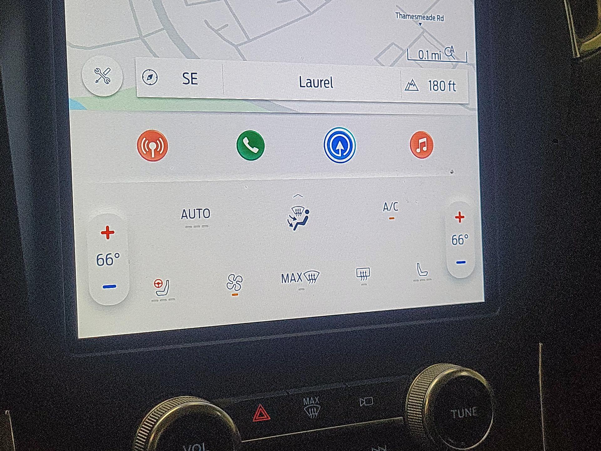 Thumbnail: 2022 Ford Edge - 15