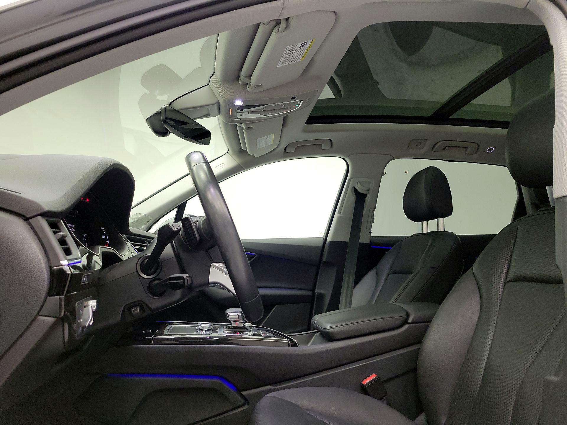 Thumbnail: 2019 Audi Q7 - 18