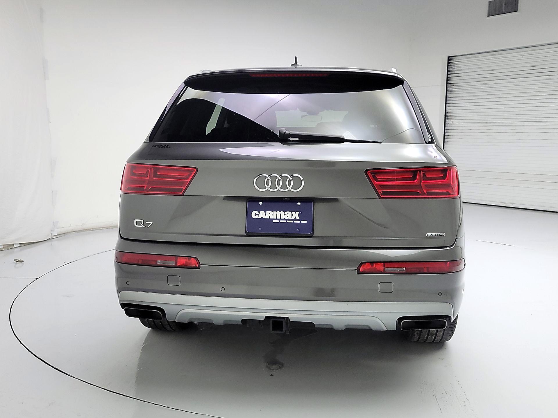 Thumbnail: 2019 Audi Q7 - 6
