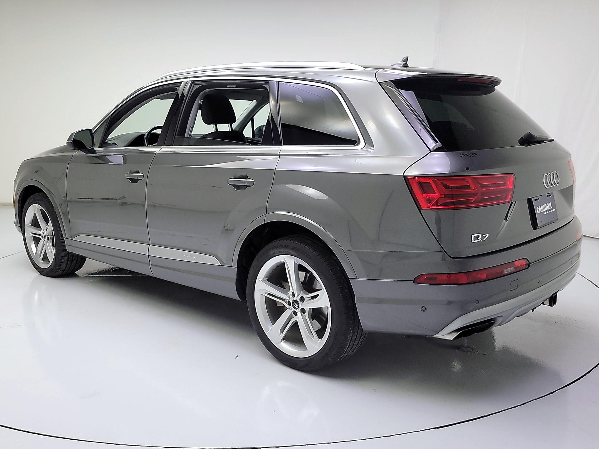 Thumbnail: 2019 Audi Q7 - 7