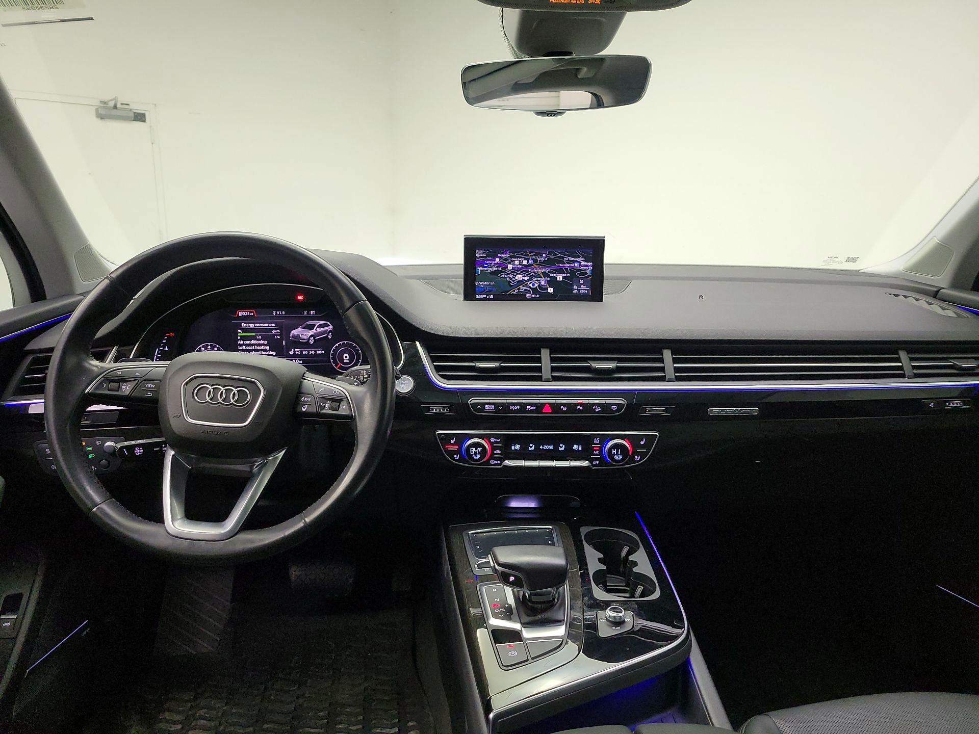 Thumbnail: 2019 Audi Q7 - 8