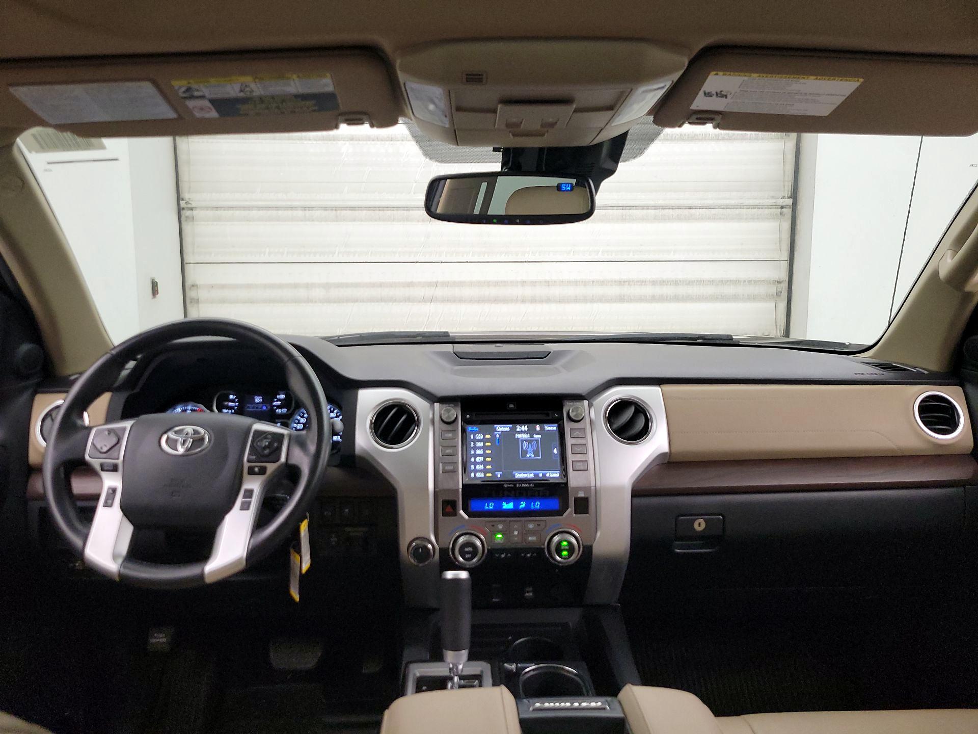Thumbnail: 2018 Toyota Tundra - 9