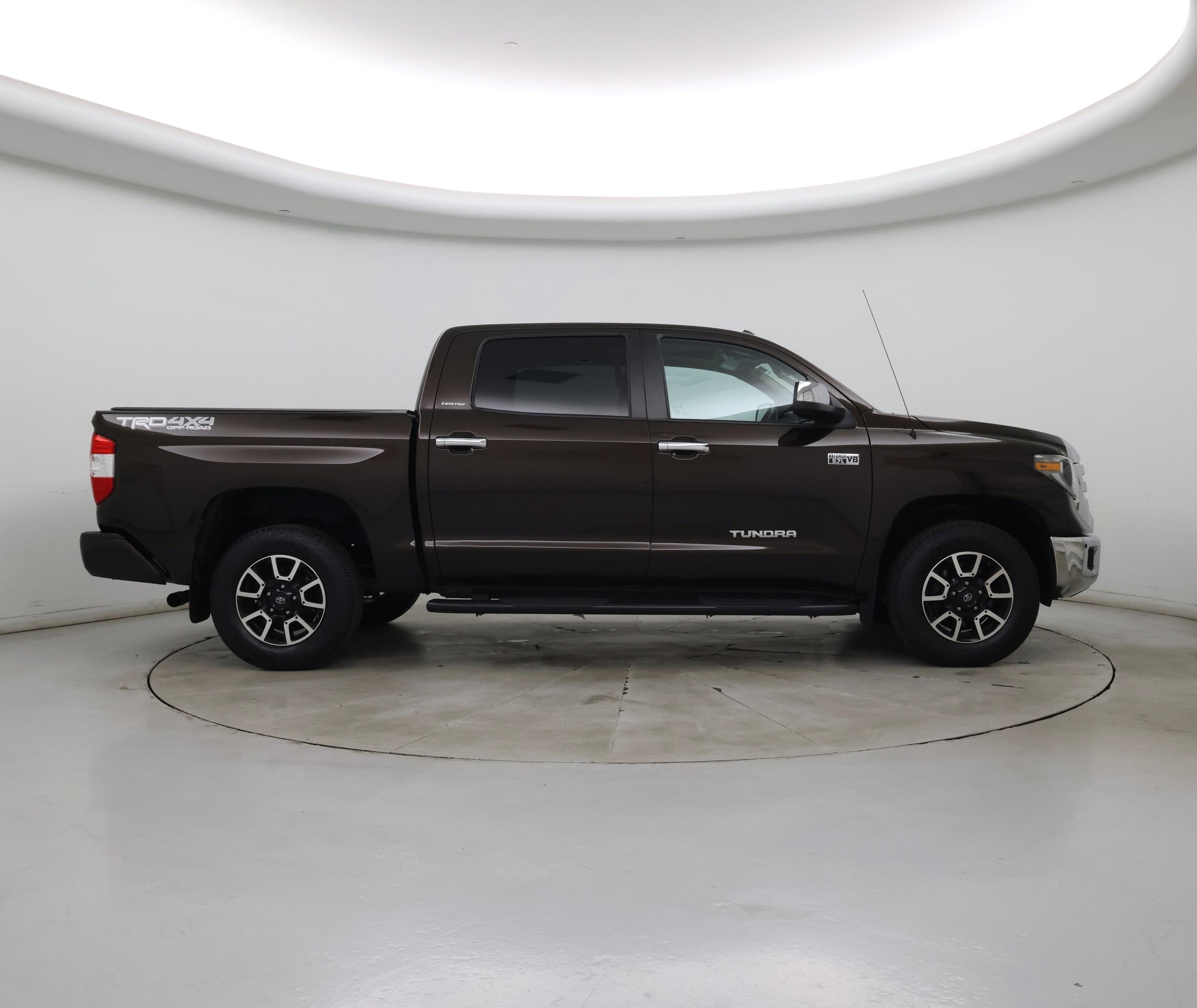 Thumbnail: 2018 Toyota Tundra - 7