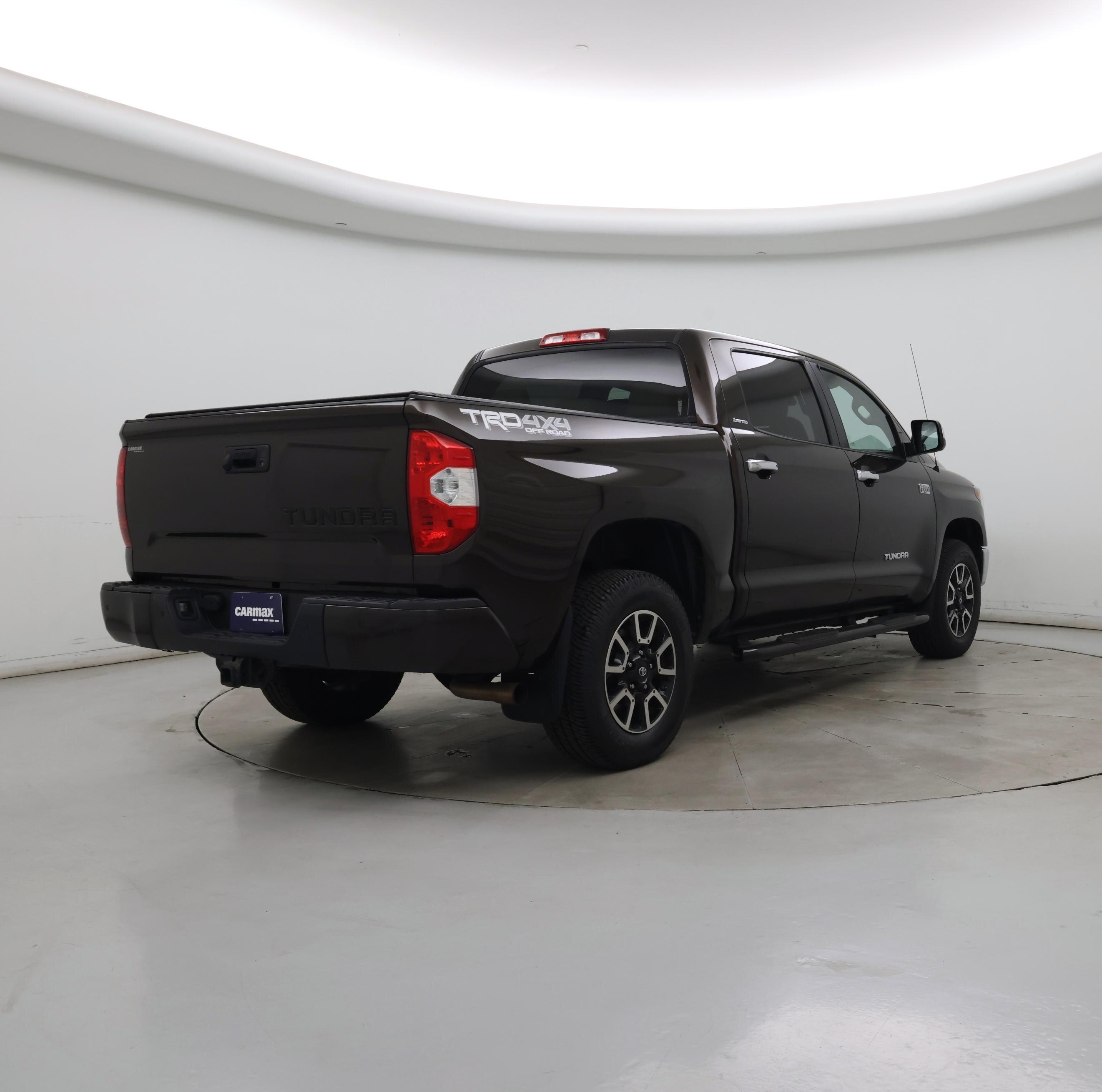 Thumbnail: 2018 Toyota Tundra - 8