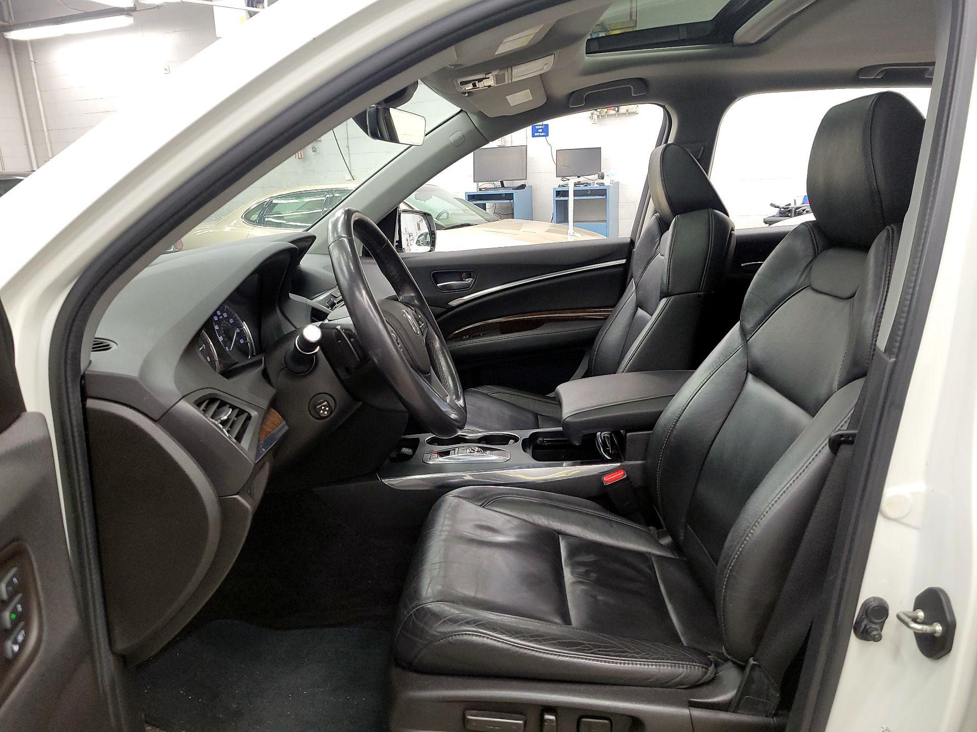 Thumbnail: 2017 Acura MDX - 9