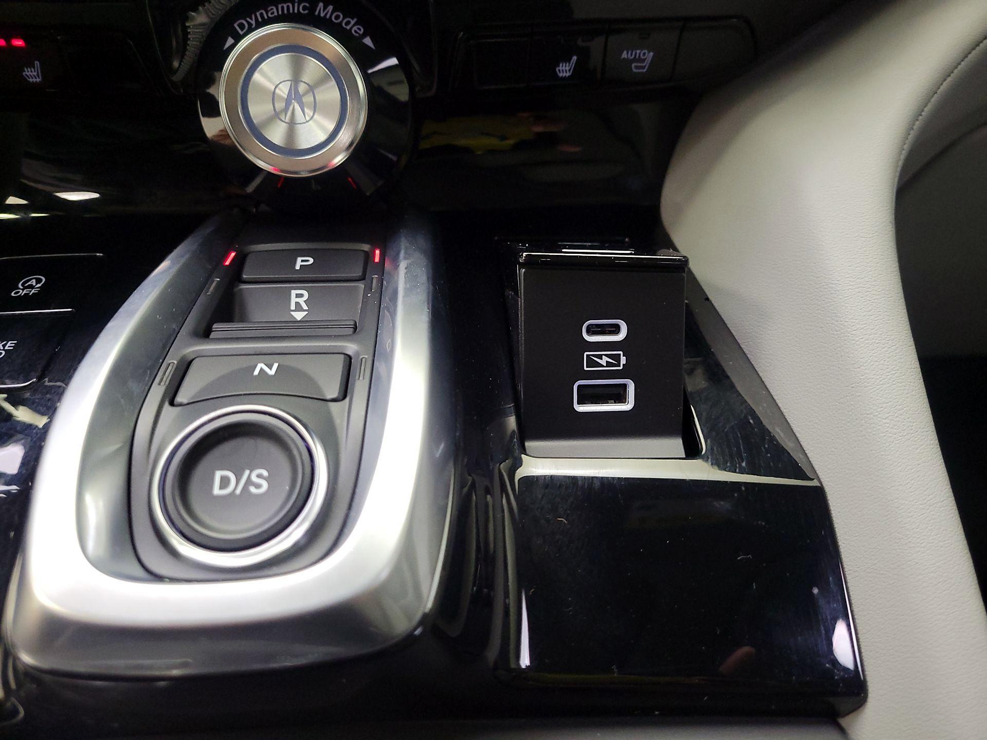 Thumbnail: 2023 Acura MDX - 19