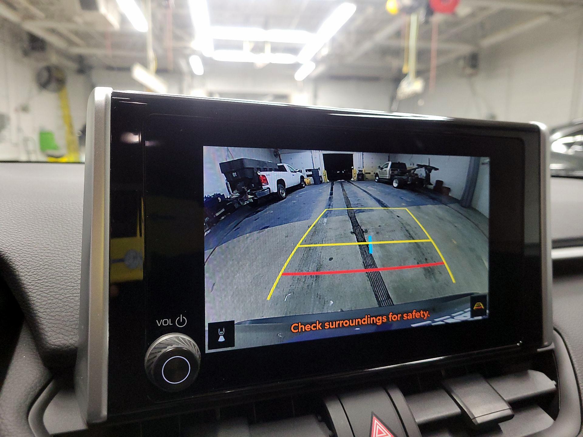 Thumbnail: 2025 Toyota RAV4 - 12