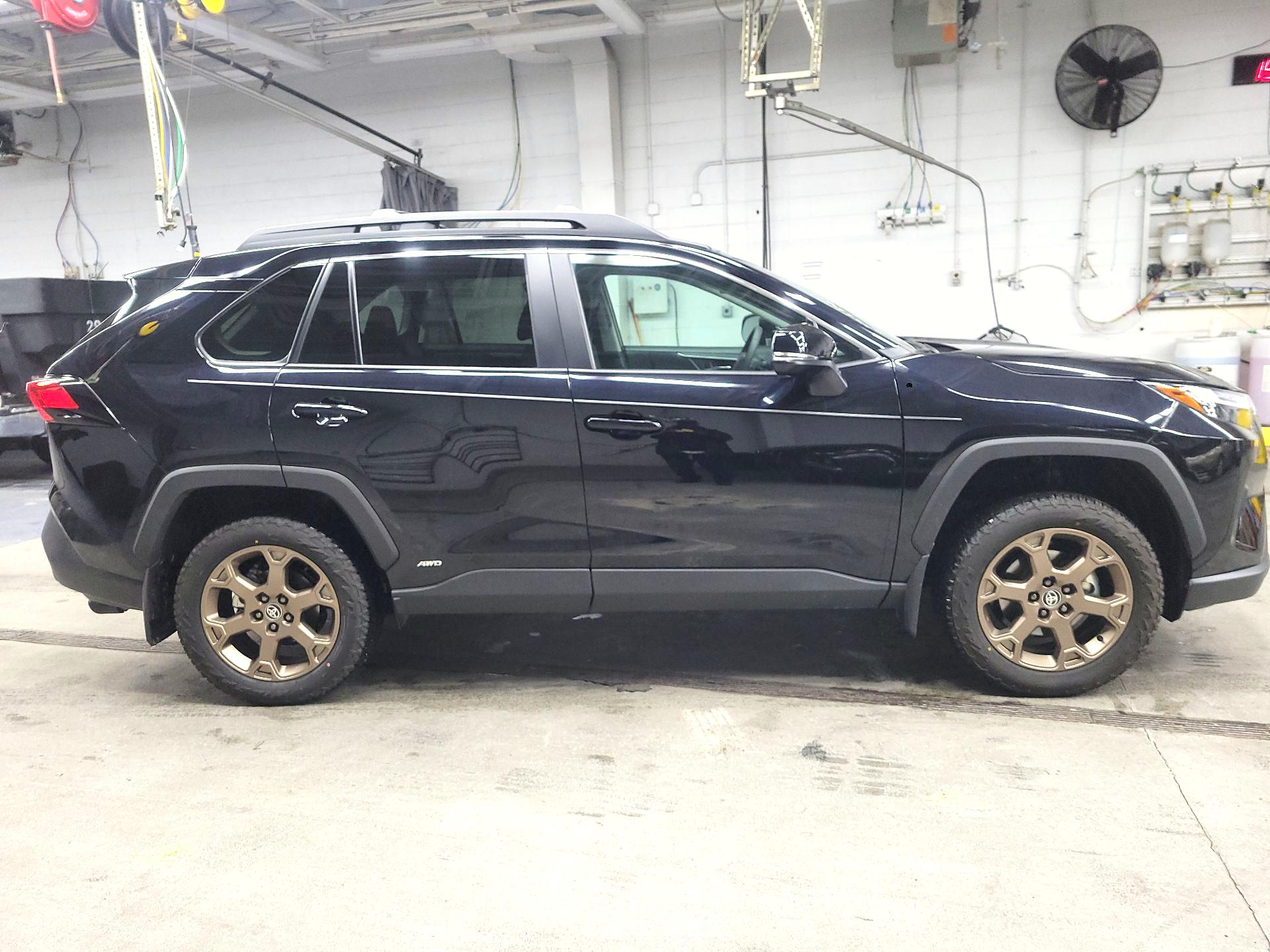 Thumbnail: 2025 Toyota RAV4 - 4