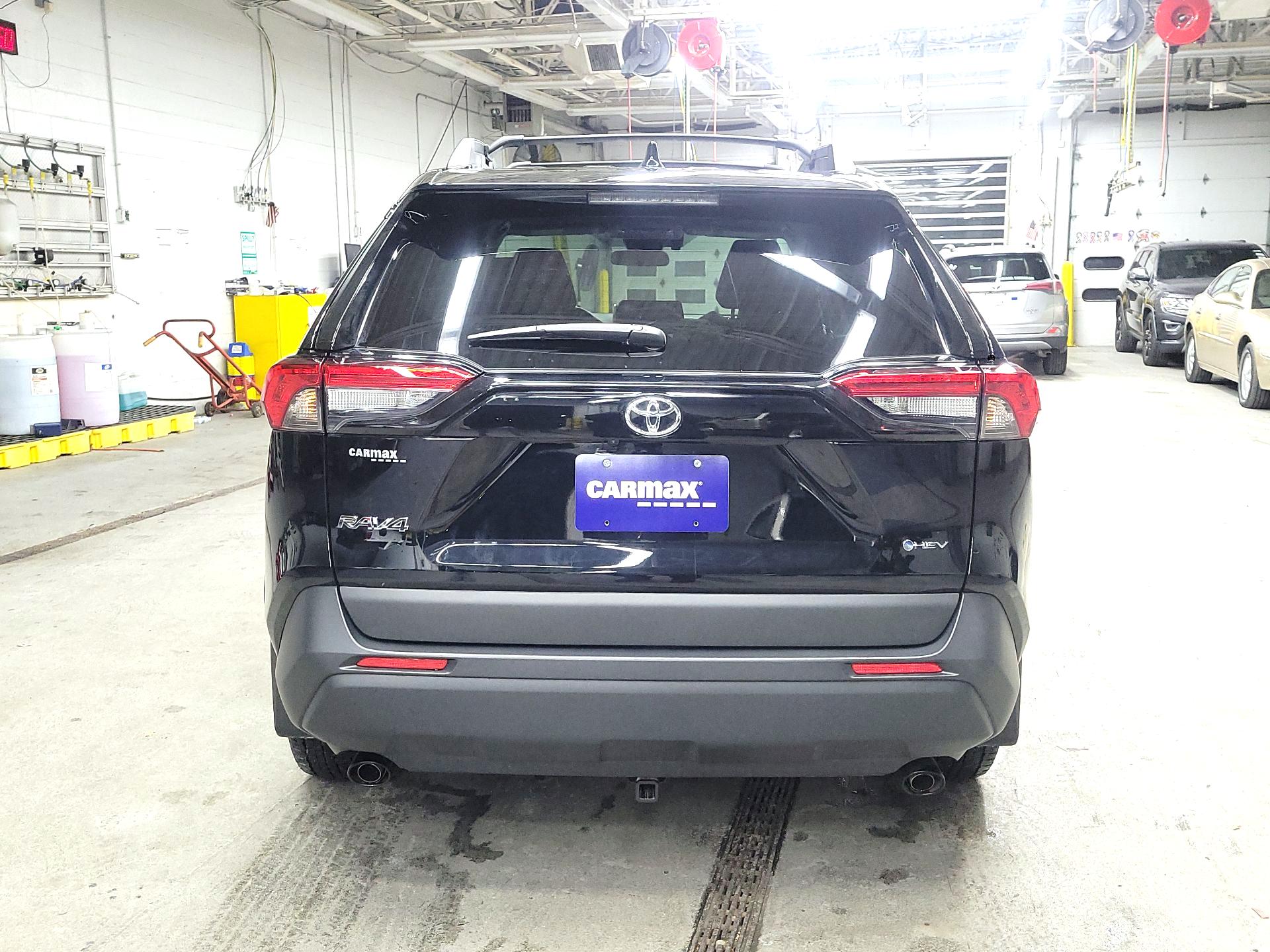 Thumbnail: 2025 Toyota RAV4 - 6