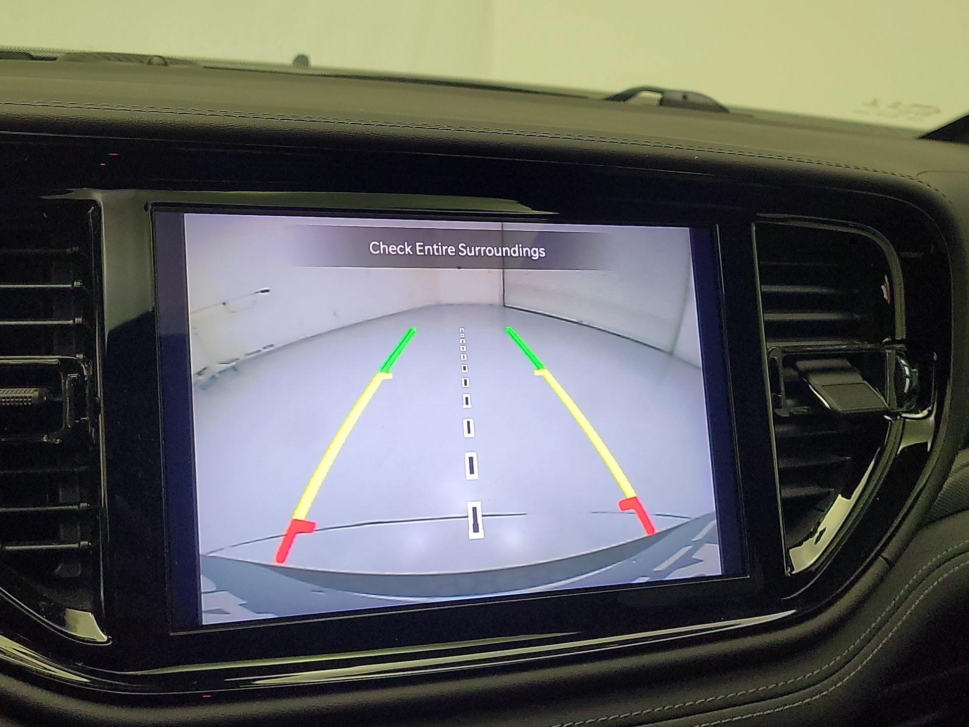 Thumbnail: 2021 Dodge Durango - 14